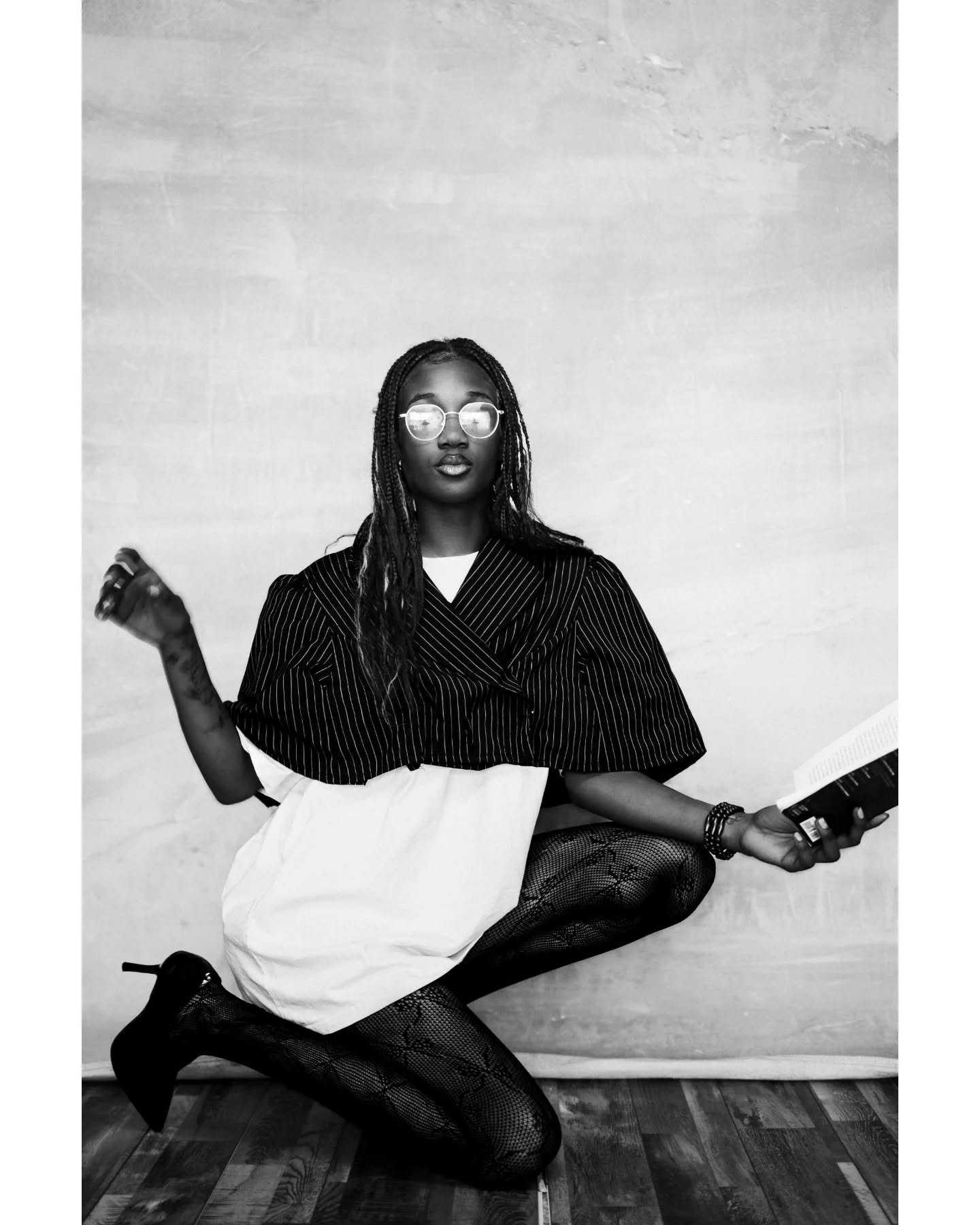 So many keepers from this session last weekend that I don't even know where to start... Here's are a few of my favorite monochrome shots.
Model - @_adia0 
📷 Leica M246 . 50mm Summicron.  Thypoch 21mm f1.4. 
.
.
.
#modelphotography #editorialphotogra