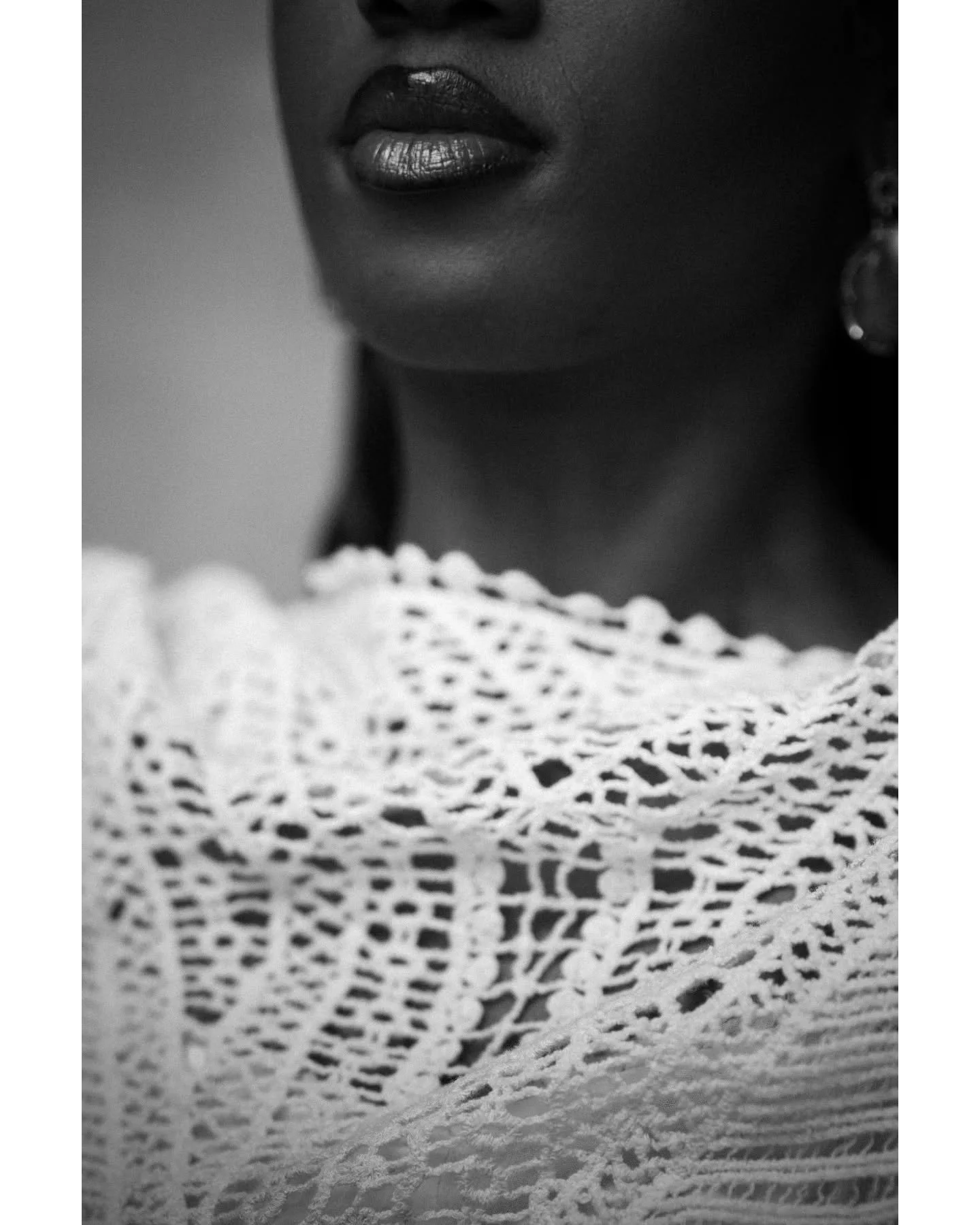 The story is often made visible by what you don't show... 
.
.
.
.
#portraitphotography #photographer #modelphotography #beautiful #cinematic