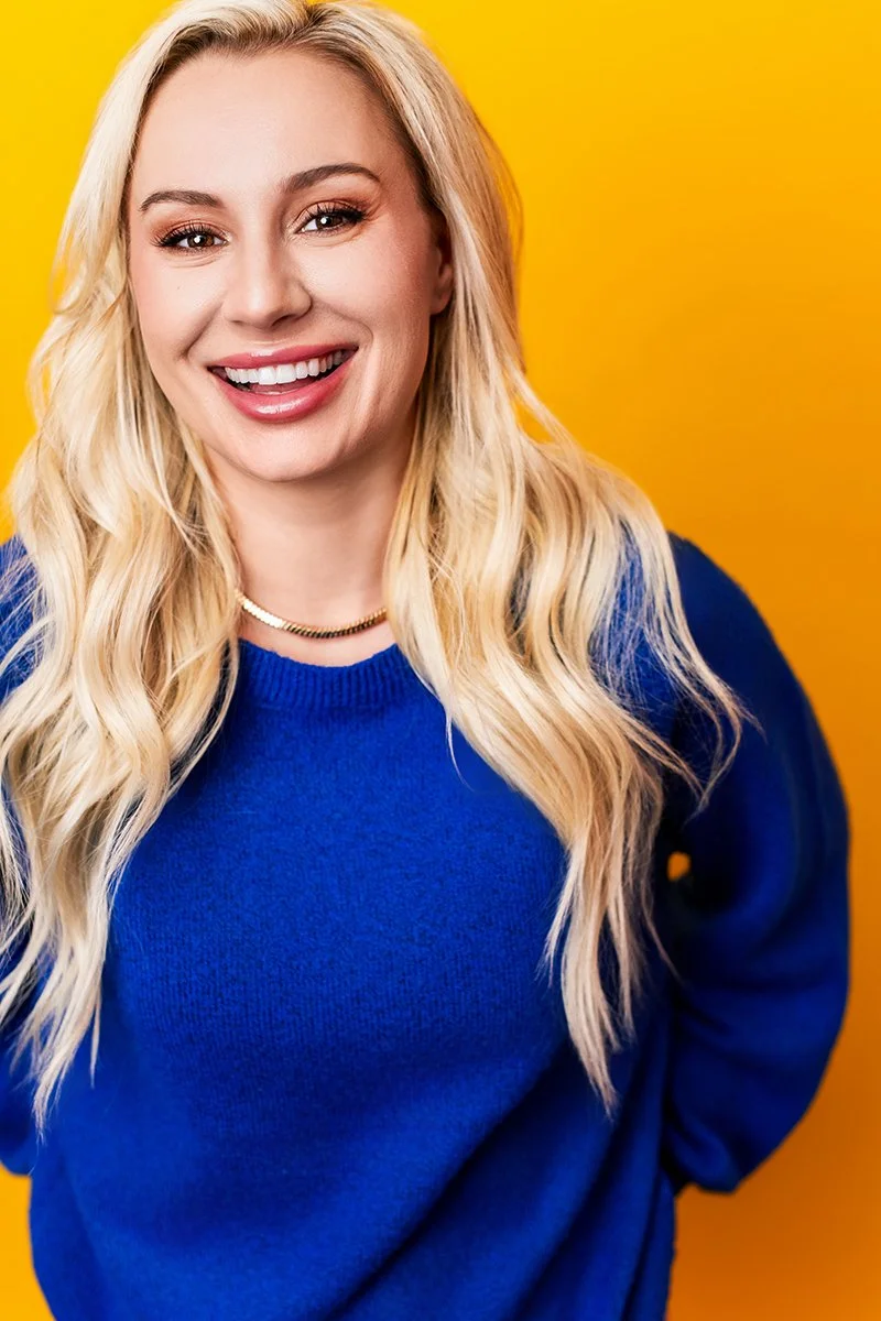 Julie Dawson Commercial Headshot 1.jpg