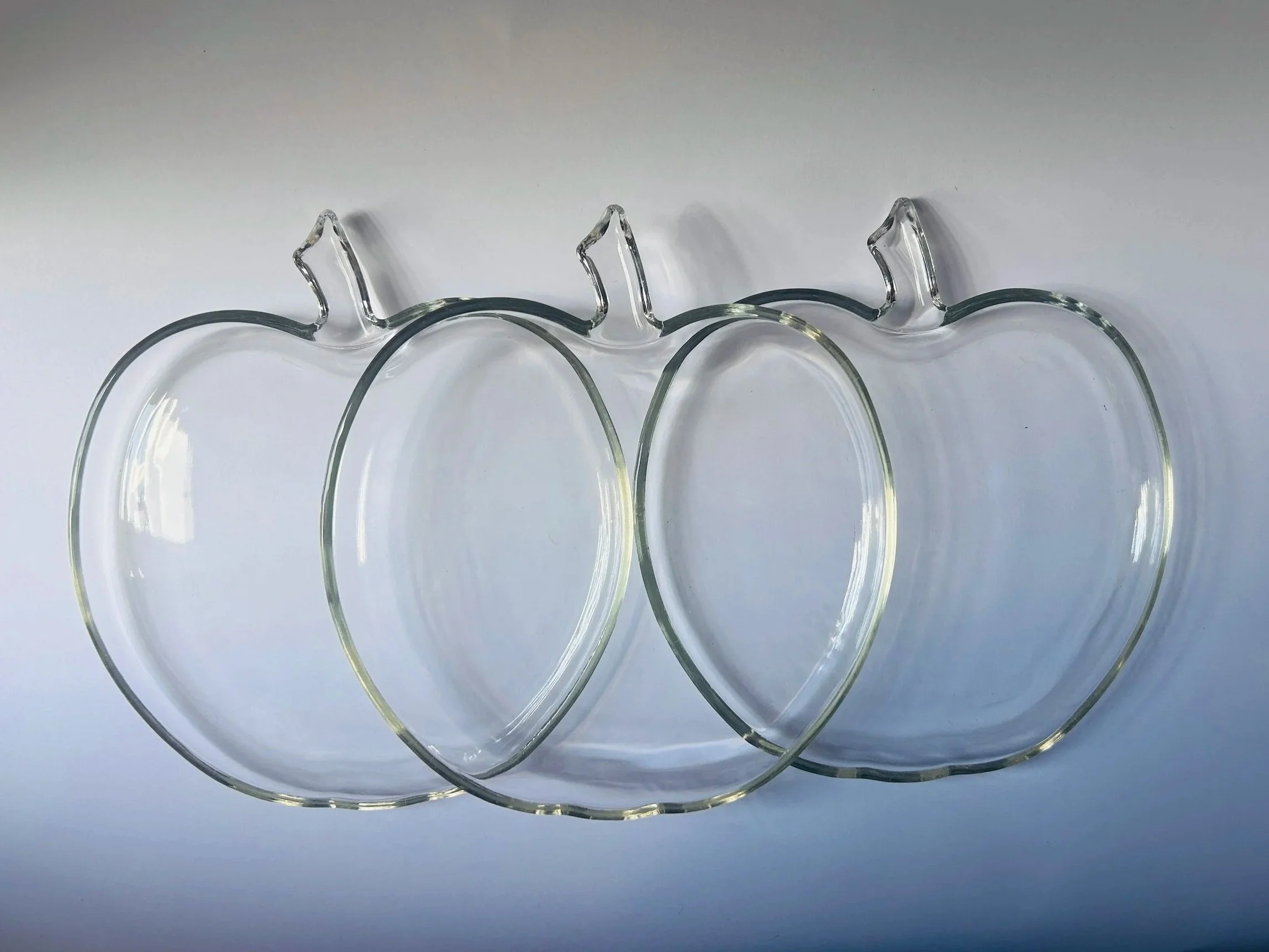 Vintage Hazel Atlas apple shaped clear glass plate, mid-century orchard design tableware