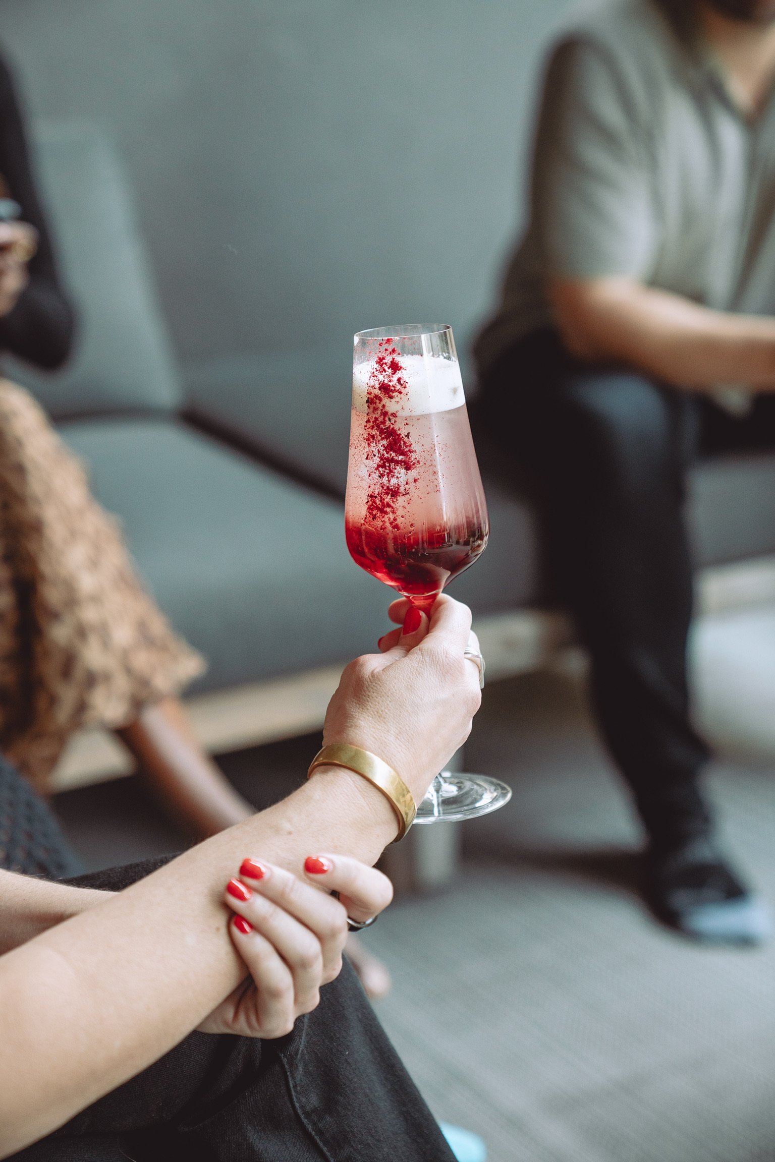 hand pink cocktail .jpg