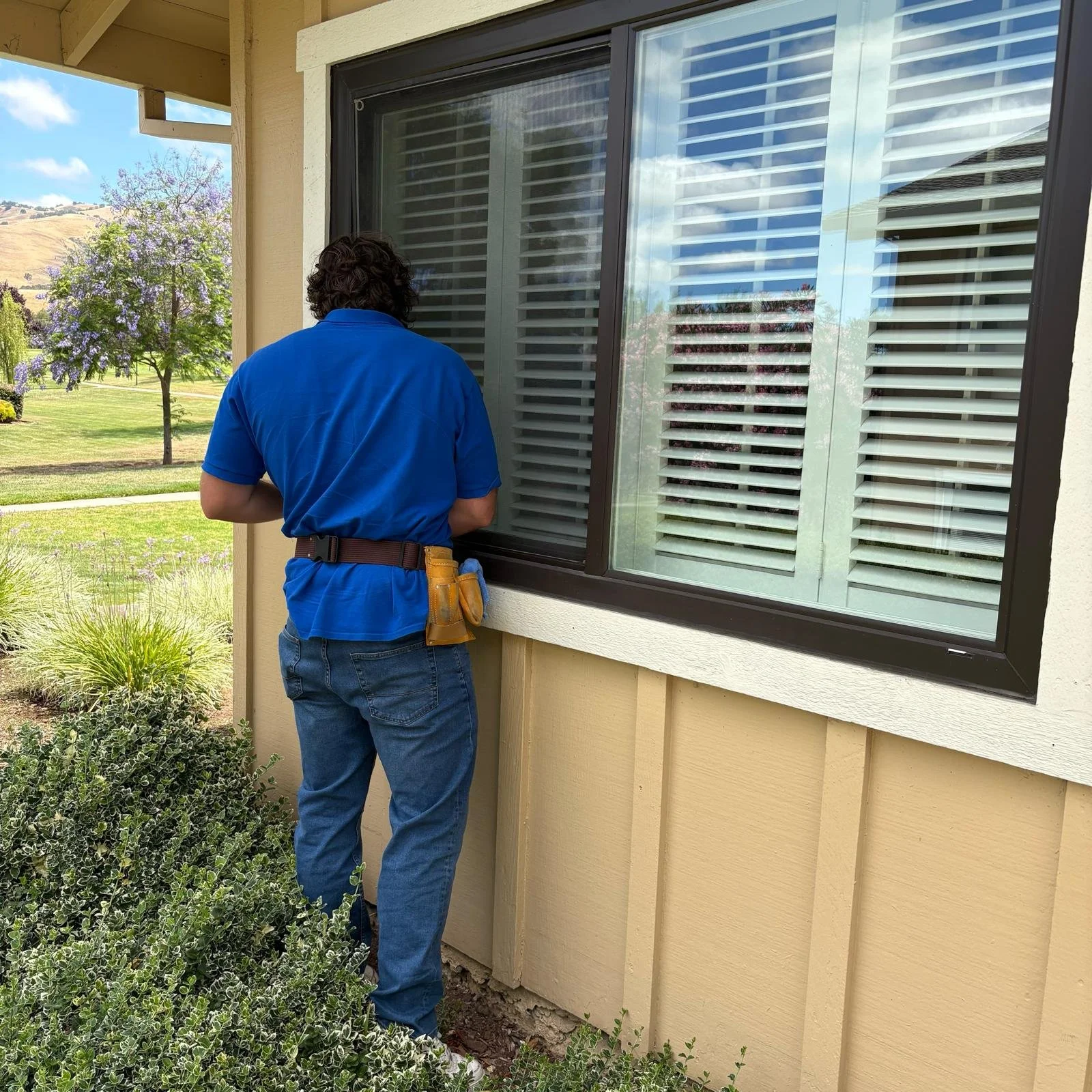 Window and Gutter Washing