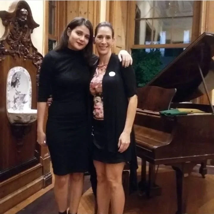 Photo I took with a spectator at my first public piano performance. Event "Sarau no Solar", Solar do Jambeiro, Niterói, 2017.