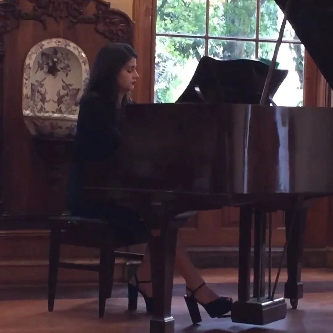 My solo piano performance at the third edition of "Sarau no Solar". Niterói, 2018.