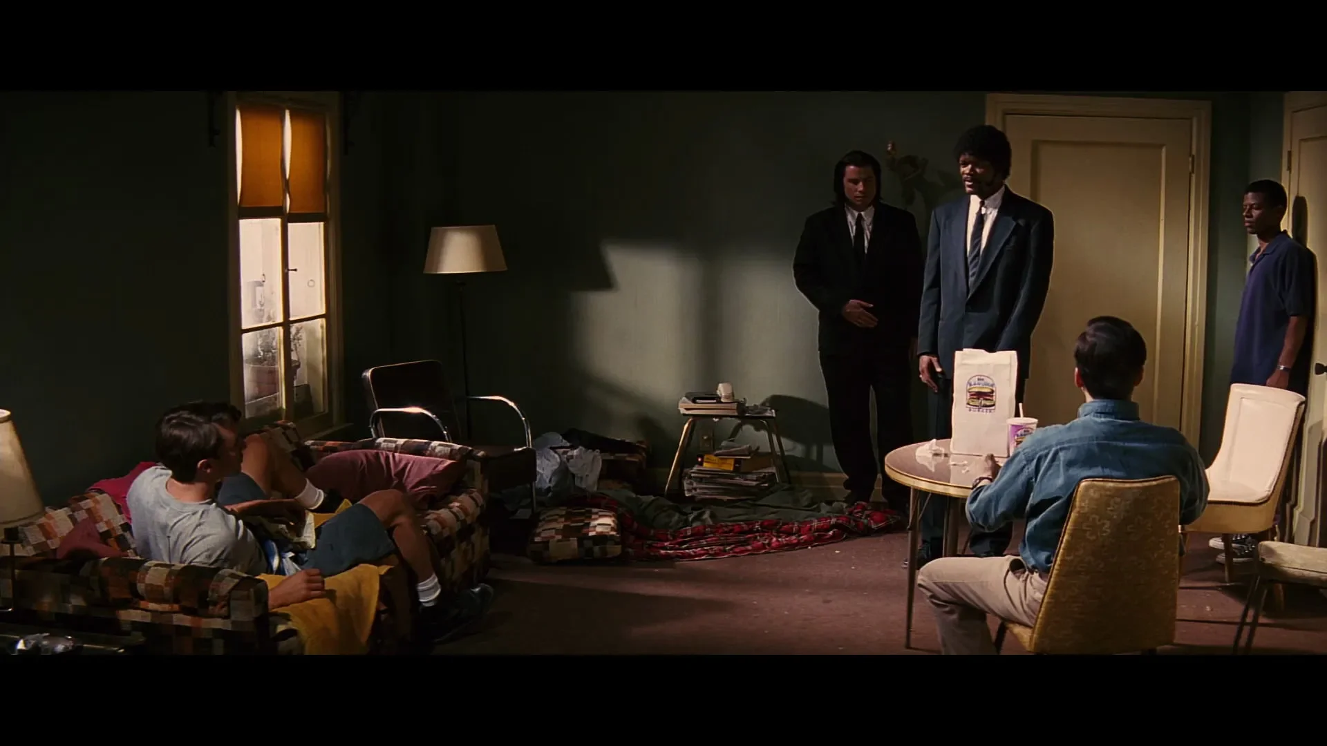 pulp-fiction-movie-screencaps.com-1693.webp