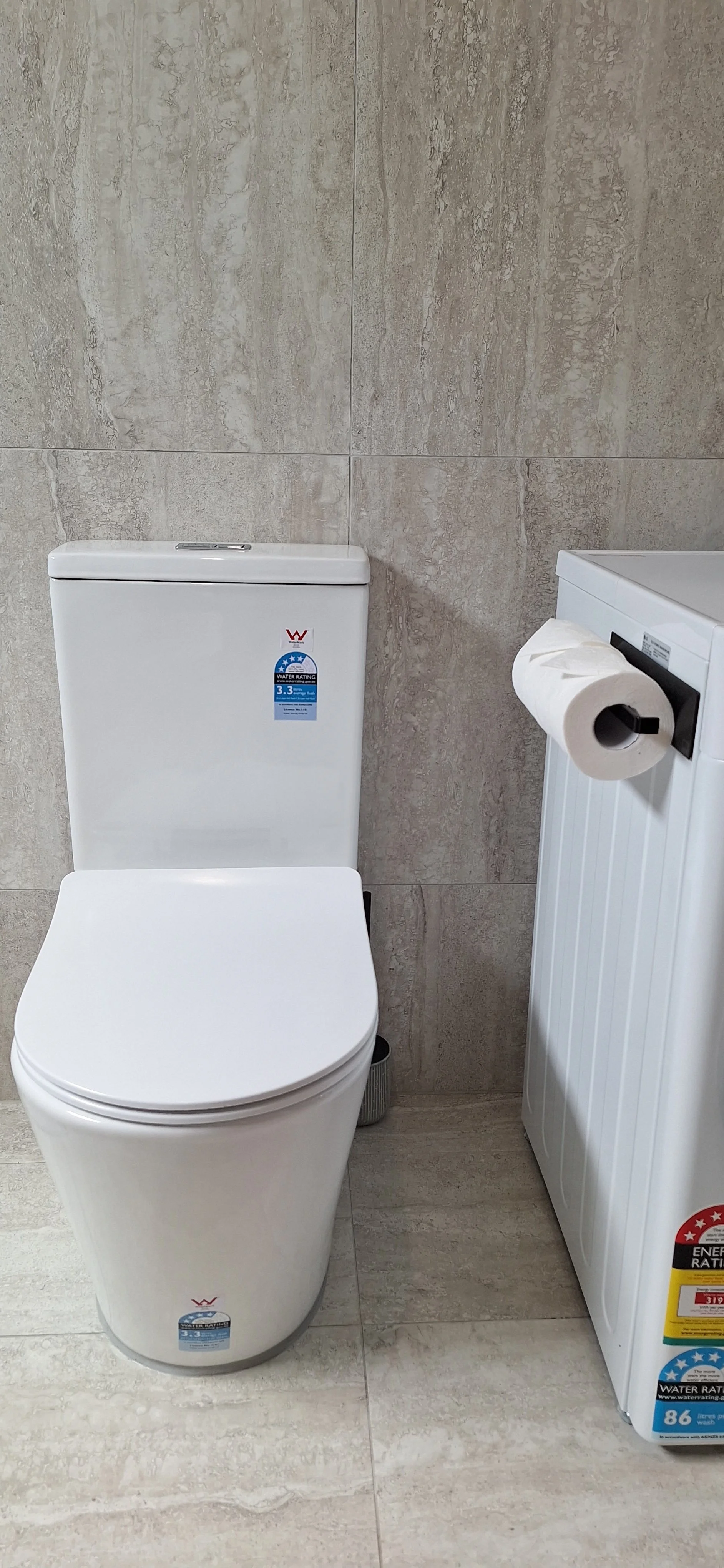 Bathroom - toilet