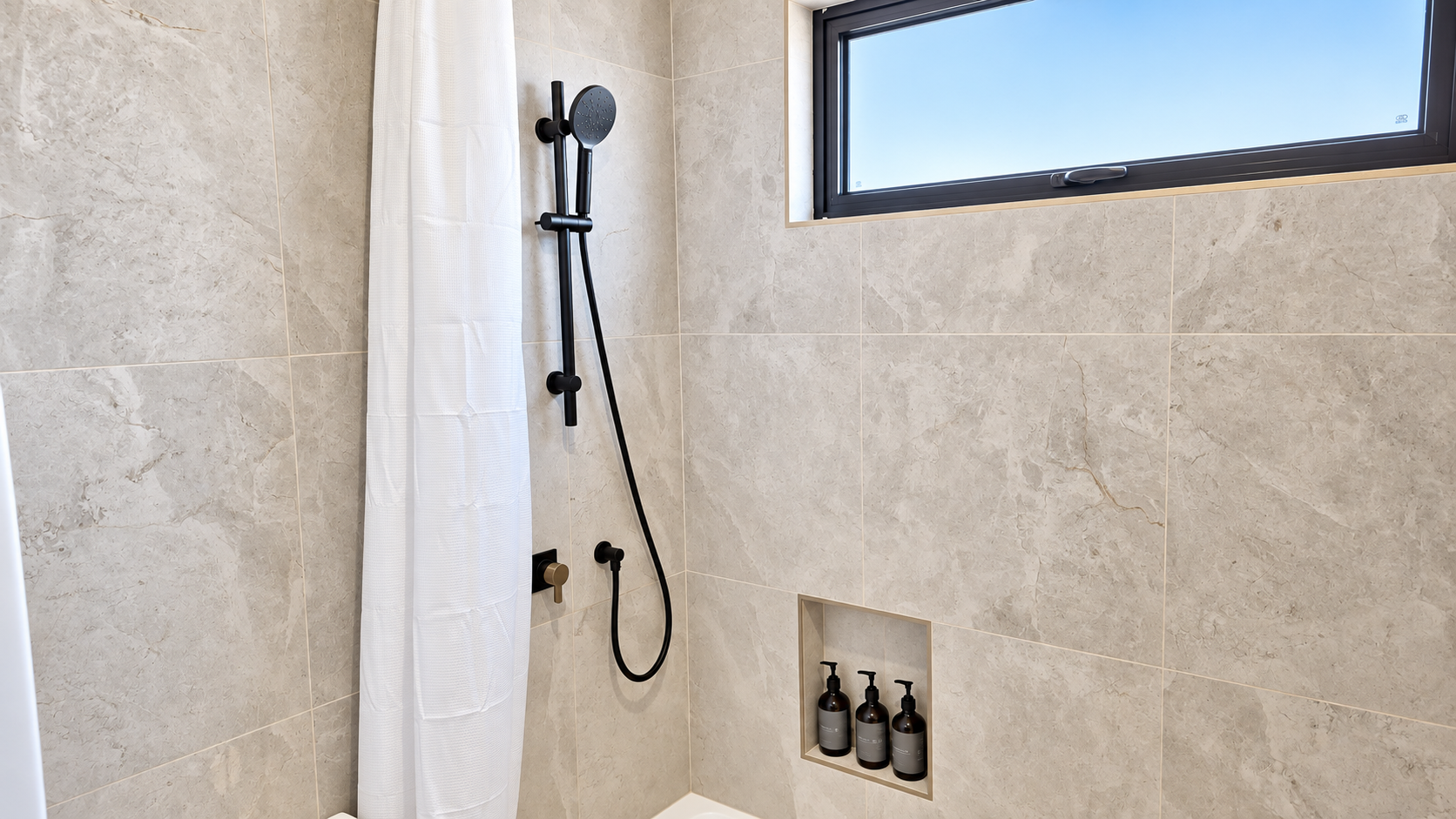 Bathroom - Shower and shower curtain