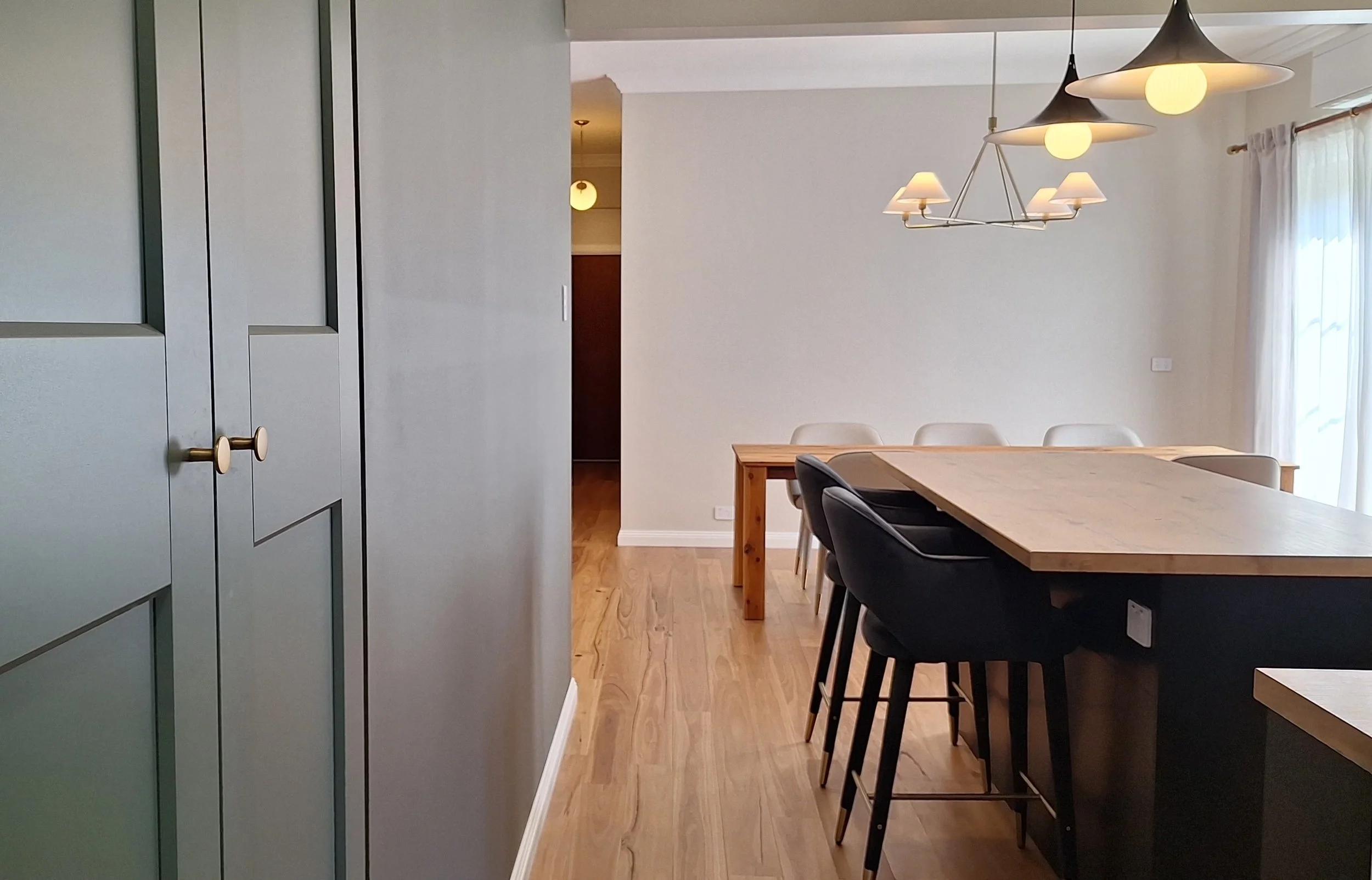 Kitchen pantry