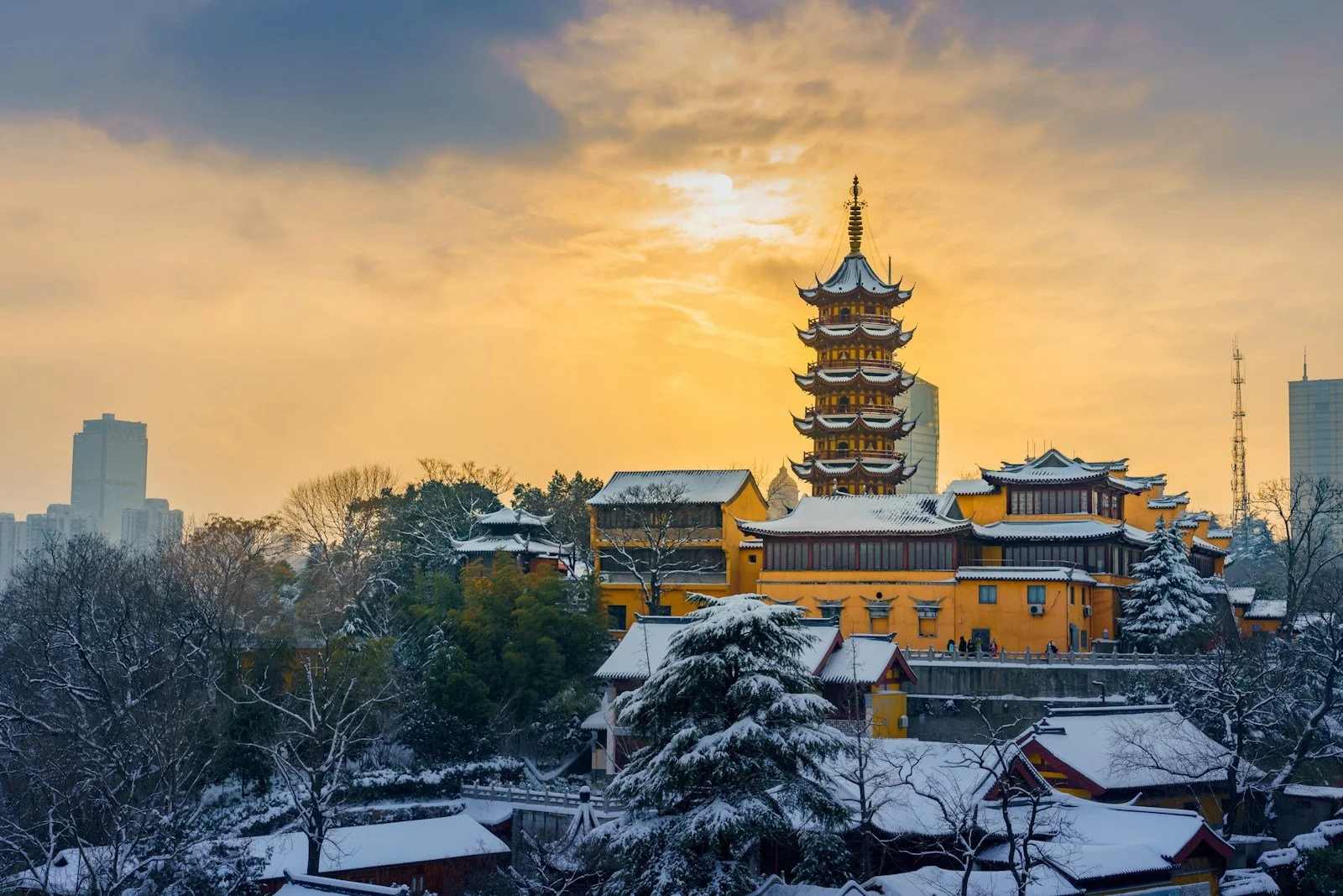 Top Reasons Why I Moved to China