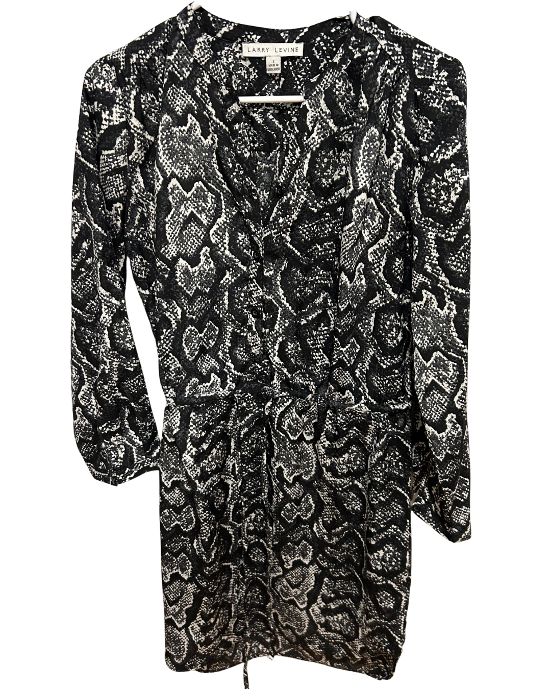 Chic Snake Print Dress with Adjustable Waist - size small