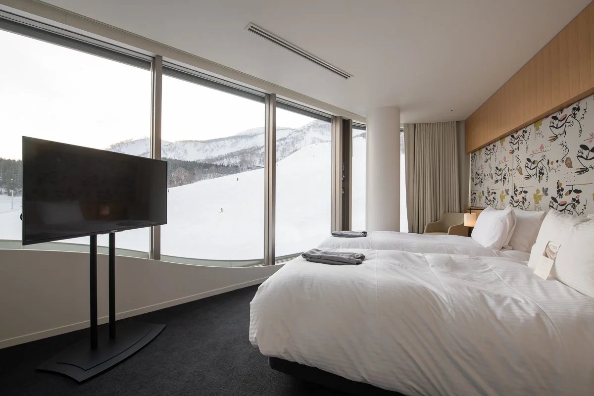 Skye-Niseko-Interior-4-Bedroom-662663665-Bedroom-Low-Res-1.jpg