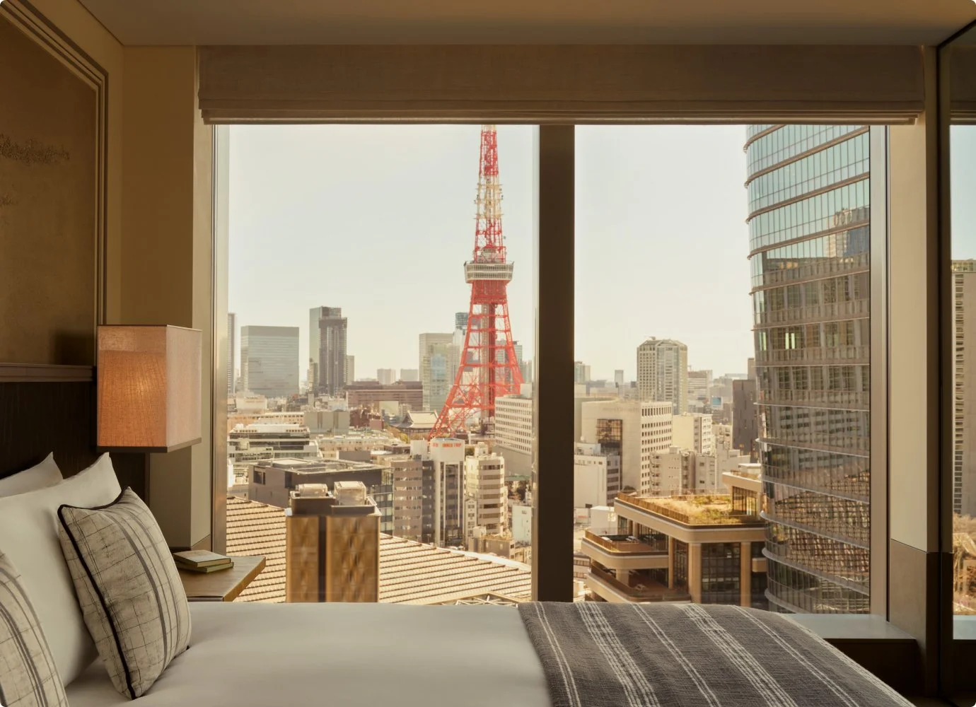 JanuTokyo_Accommodation_TowerViewSuite_Gallery_1.jpg
