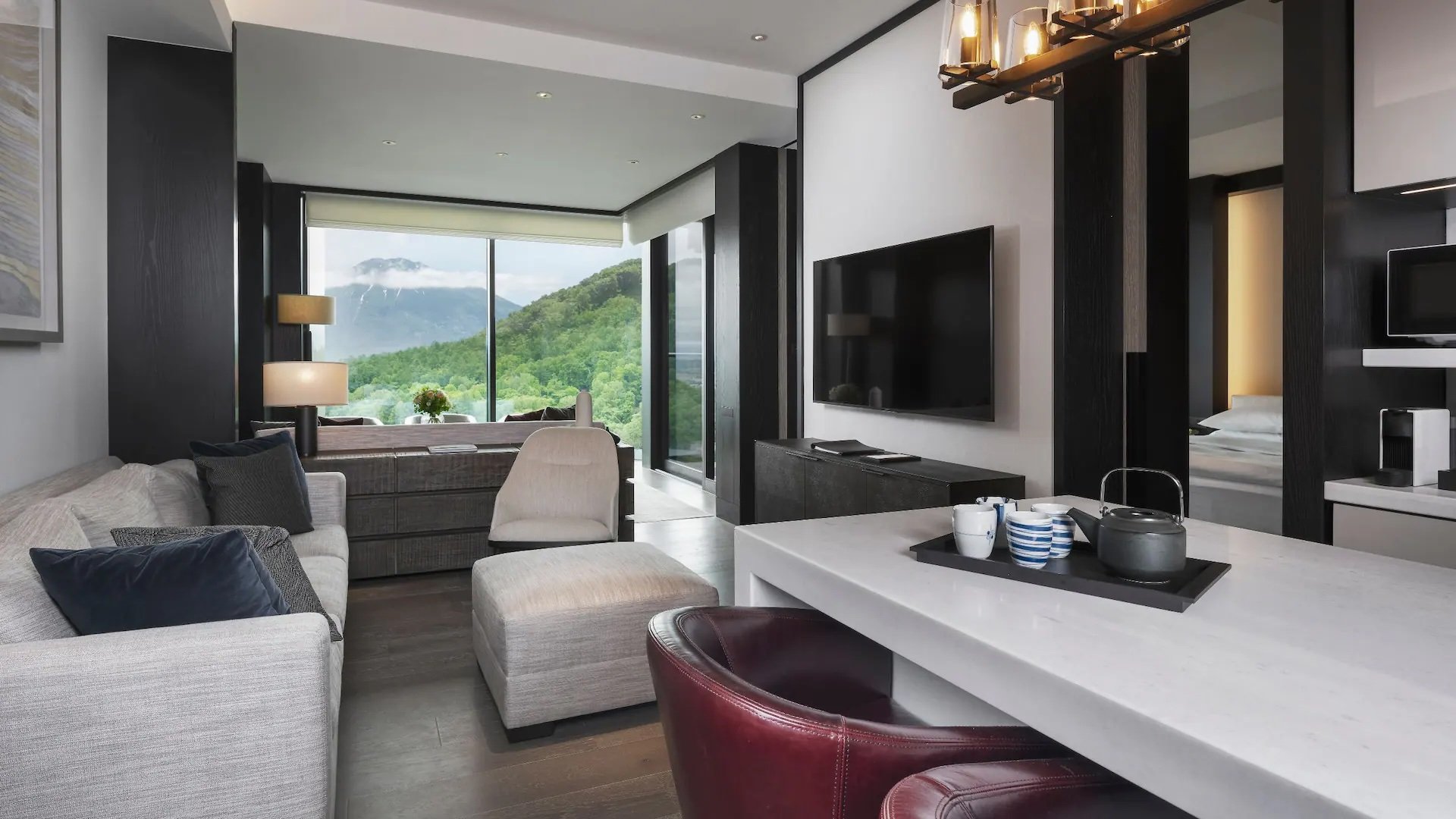 Park-Hyatt-Niseko-Hanazono-P092-One-Bedroom-Residence.16x9.jpg.jpeg
