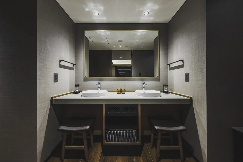 room_Premium_J  Suite_a_images_03.jpg