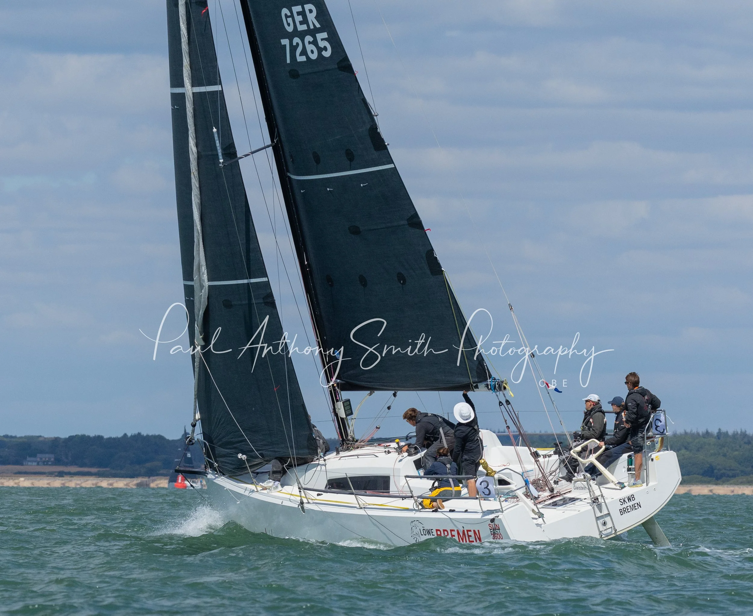 Cowes Week Day 6-8660.jpg