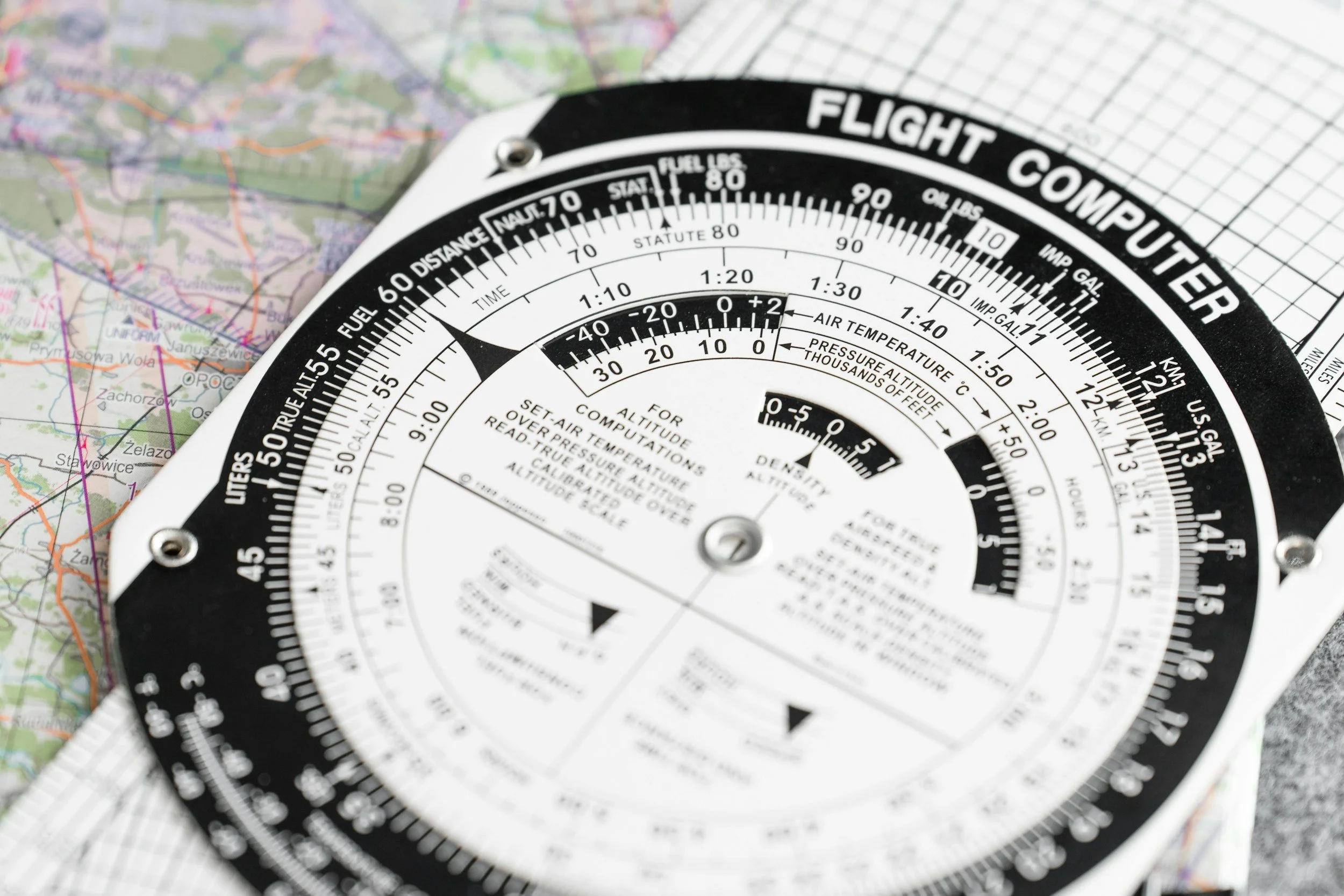 Mechanical flight computer on map
