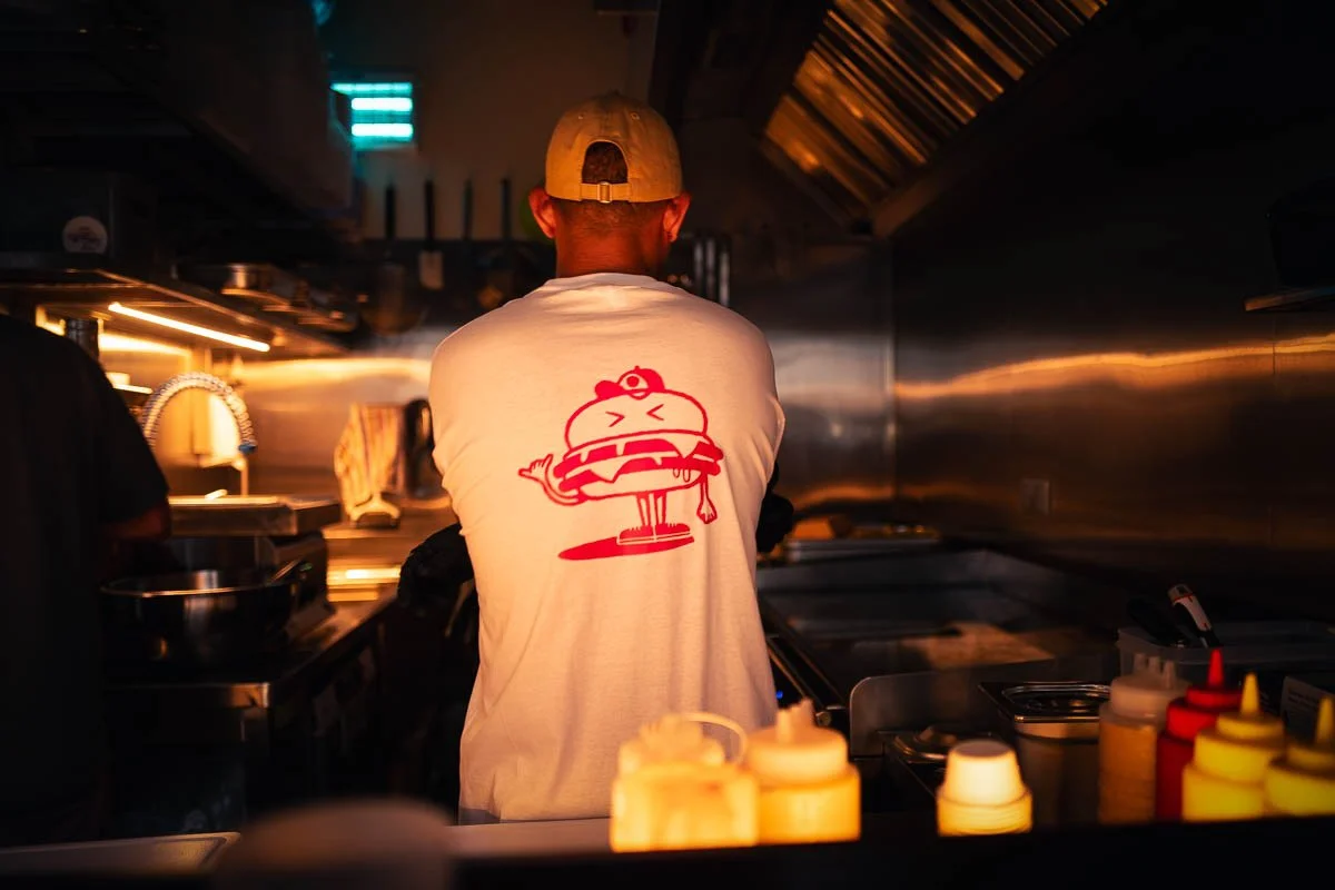 Staff wearing the Stack dude t-shirt at the Stack Anjos location, lisboa