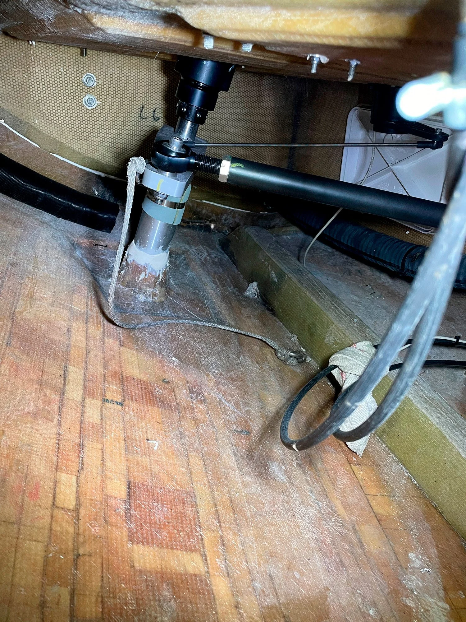 perda_rubja_technologies_composites_carbones_custom_22.jpg