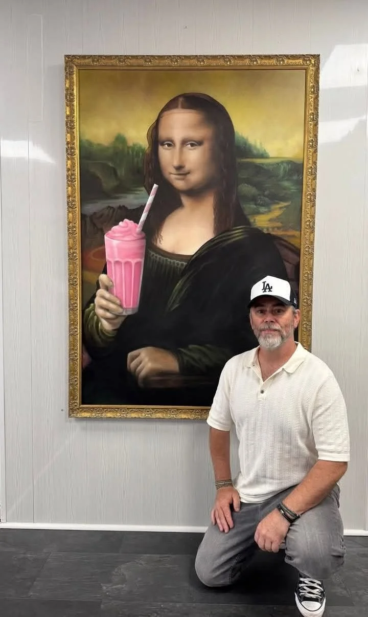 mona.jpg