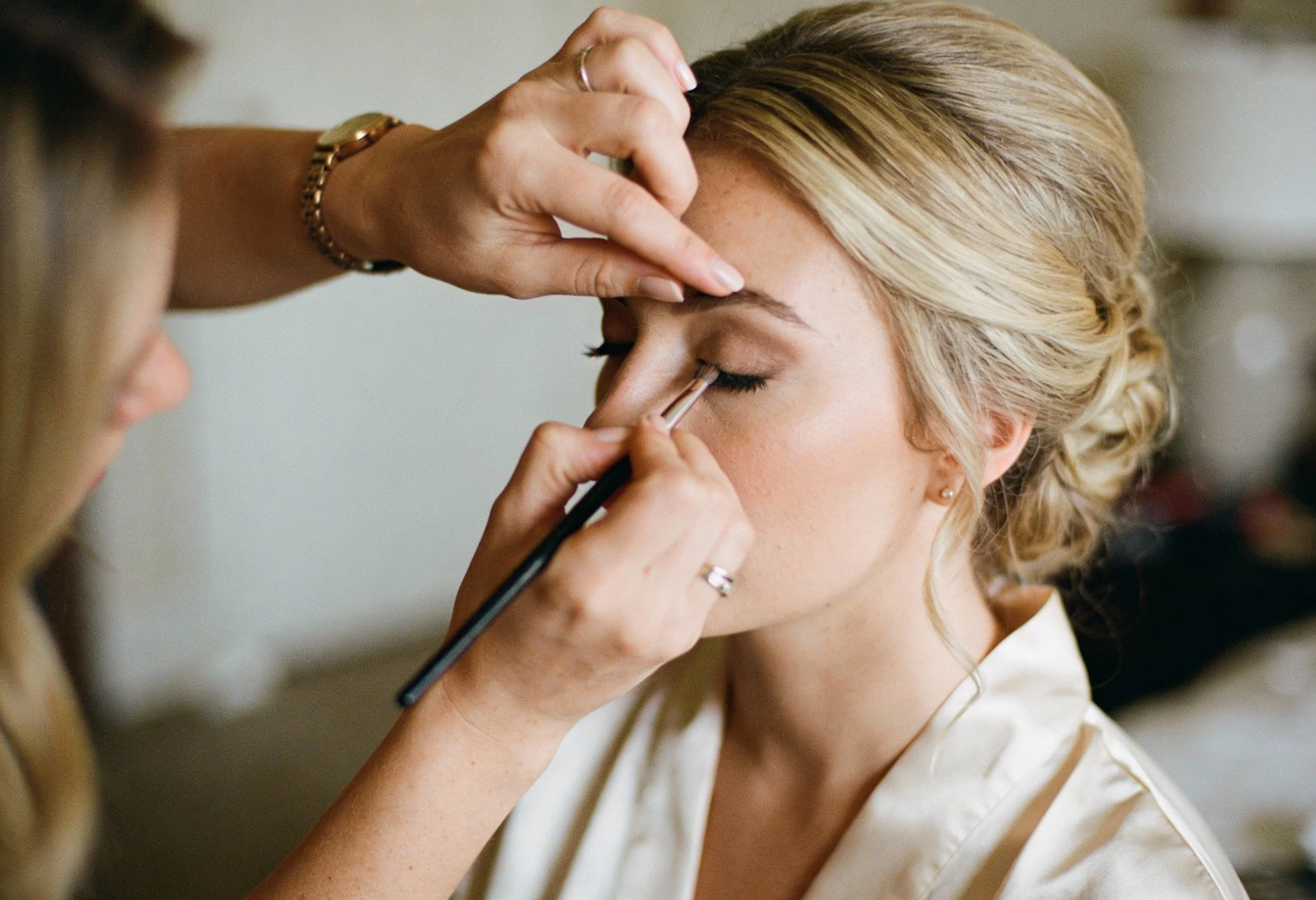 Fall Bridal Makeup Trends We’re Loving This Wedding Season