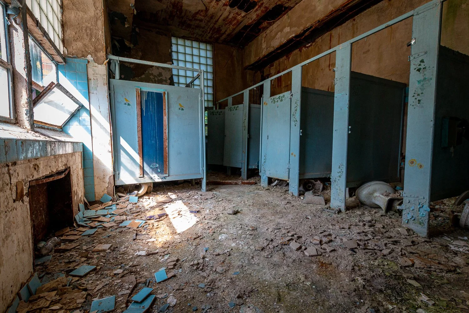 Girl's Bathroom.