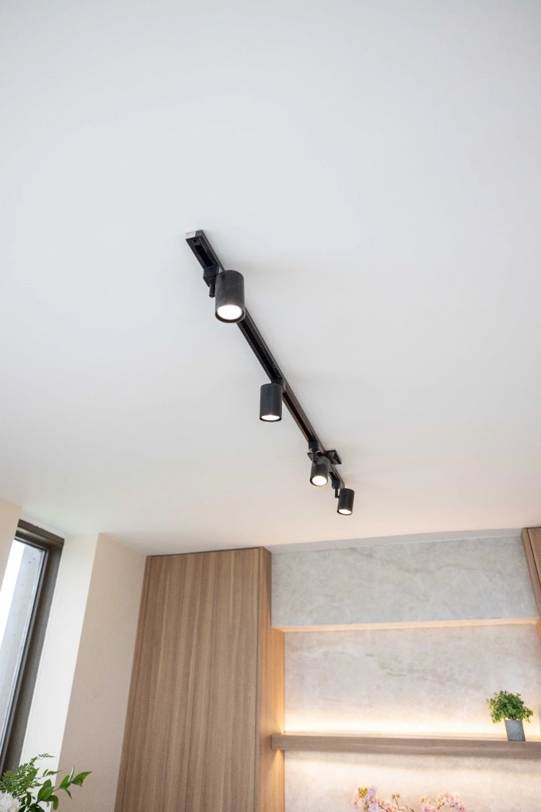 aura-design-group-condo-renovation-24-24.jpg