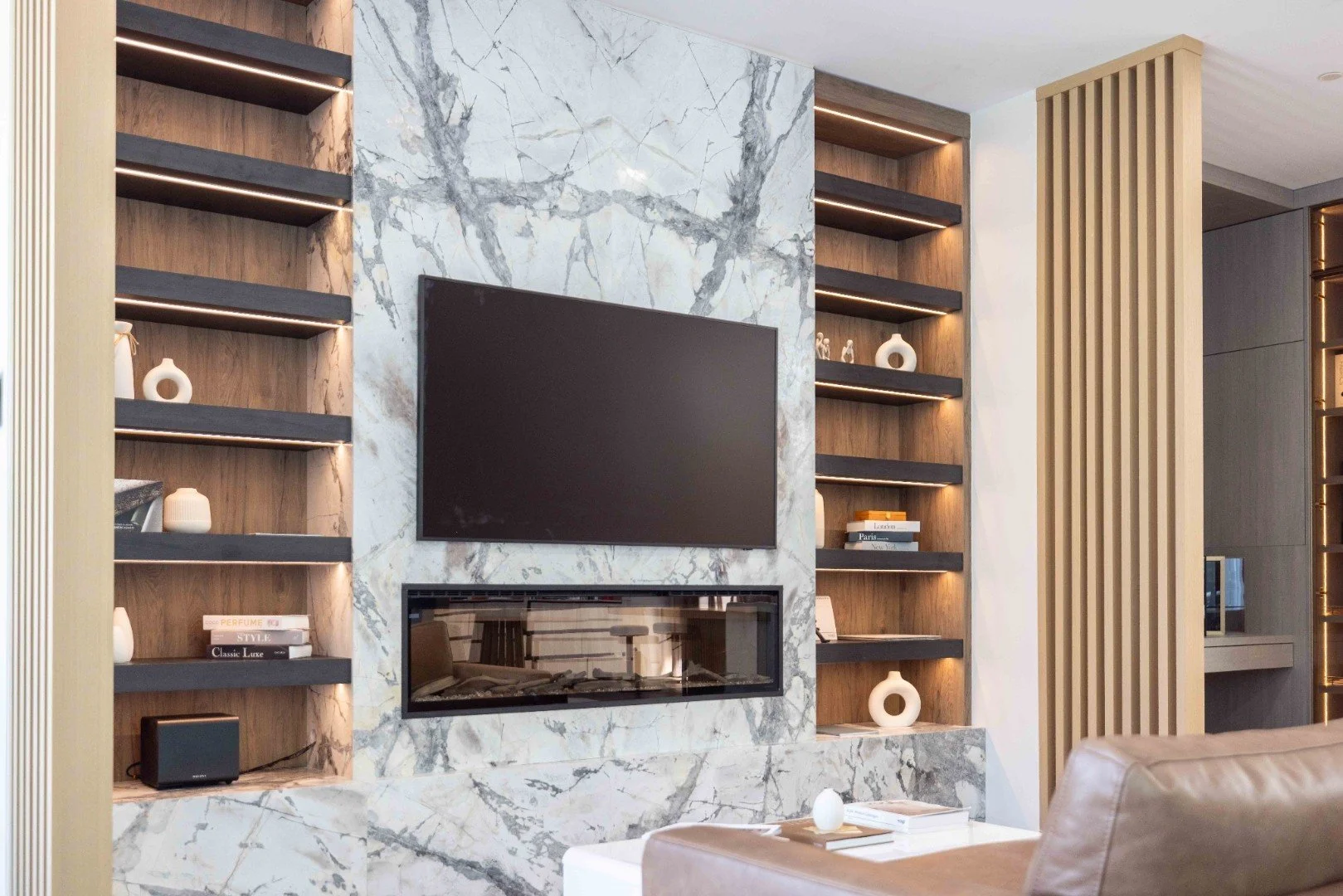 aura-design-group-showroom-3-3.jpg