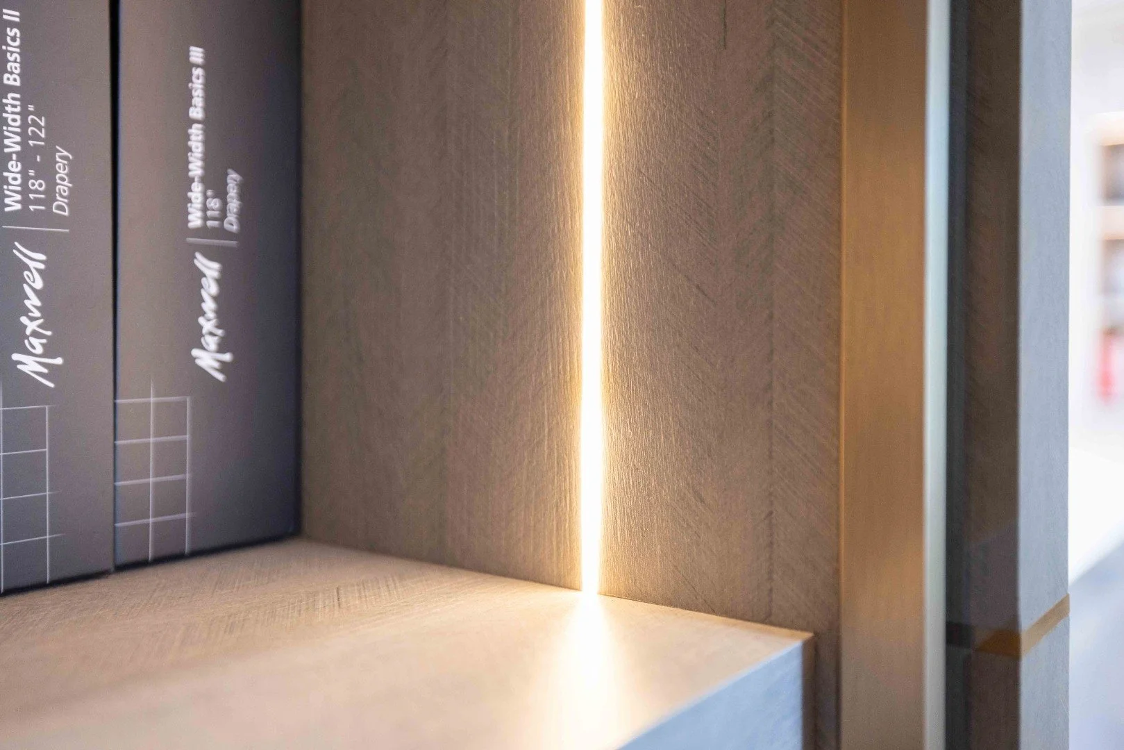 aura-design-group-showroom-14-14.jpg