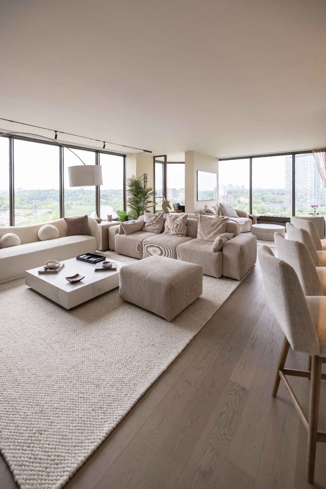 aura-design-group-condo-renovation-37-7.jpg
