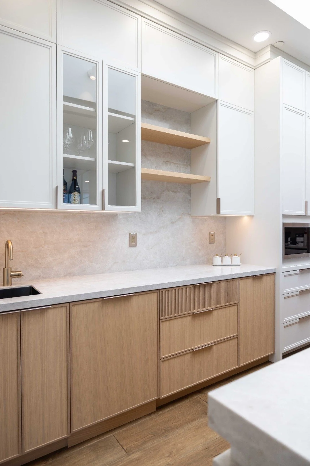 aura-design-group-showroom-18-18.jpg