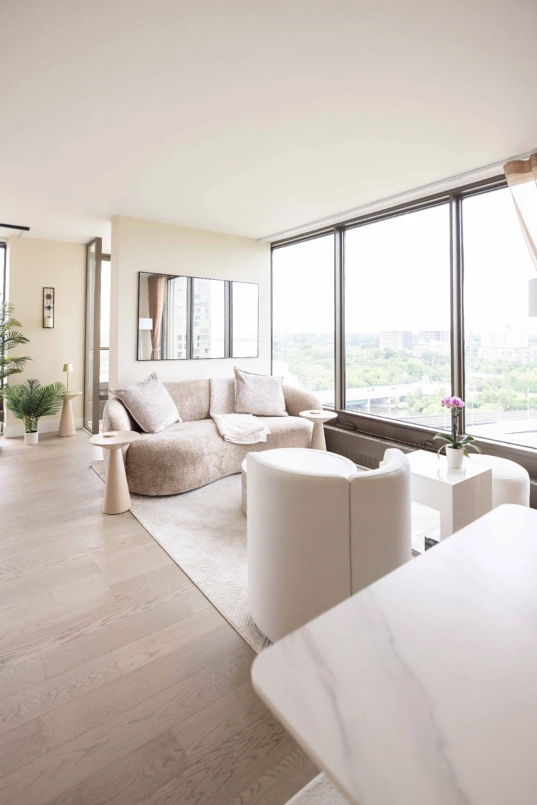 aura-design-group-condo-renovation-16-16.jpg