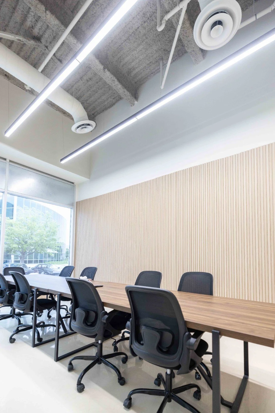 aura-design-group-commercial-3-3.jpg