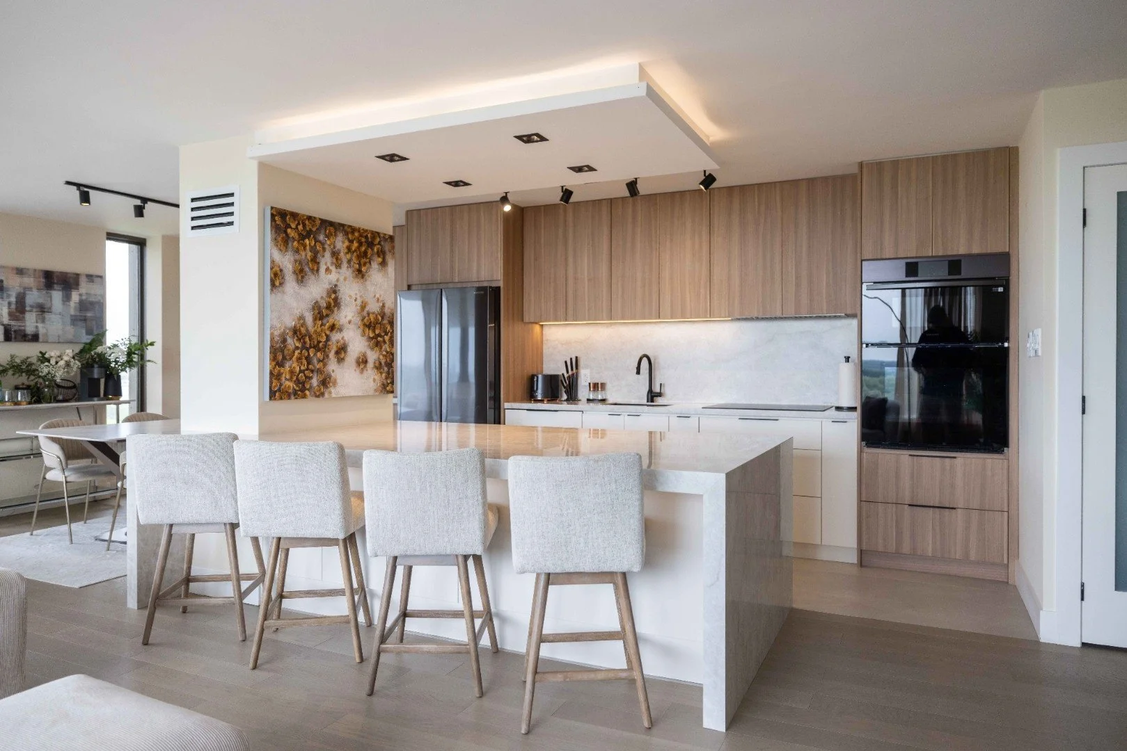 aura-design-group-condo-renovation-14-14.jpg