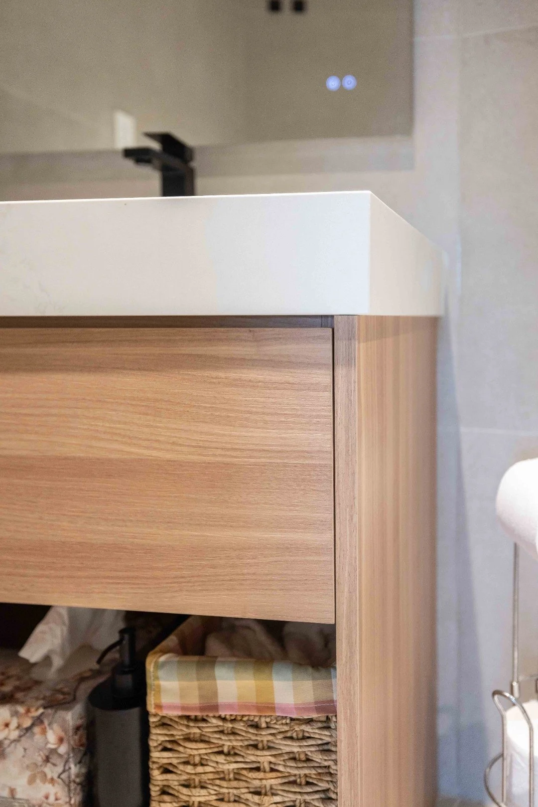 aura-design-group-condo-renovation-7-7.jpg