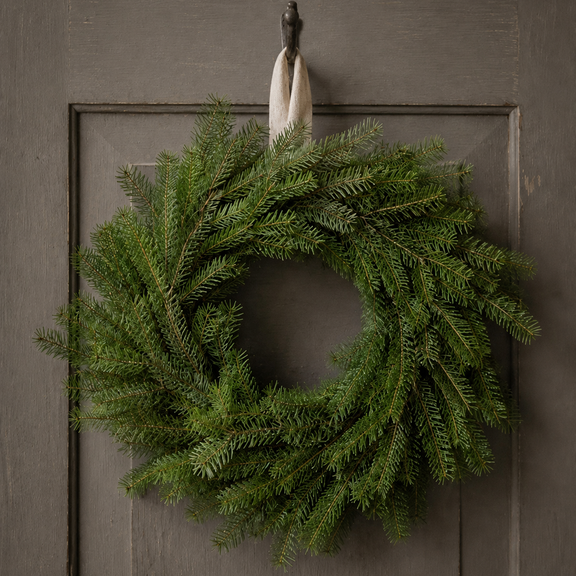 balsam-fir-wreath-kit-hero-square.png