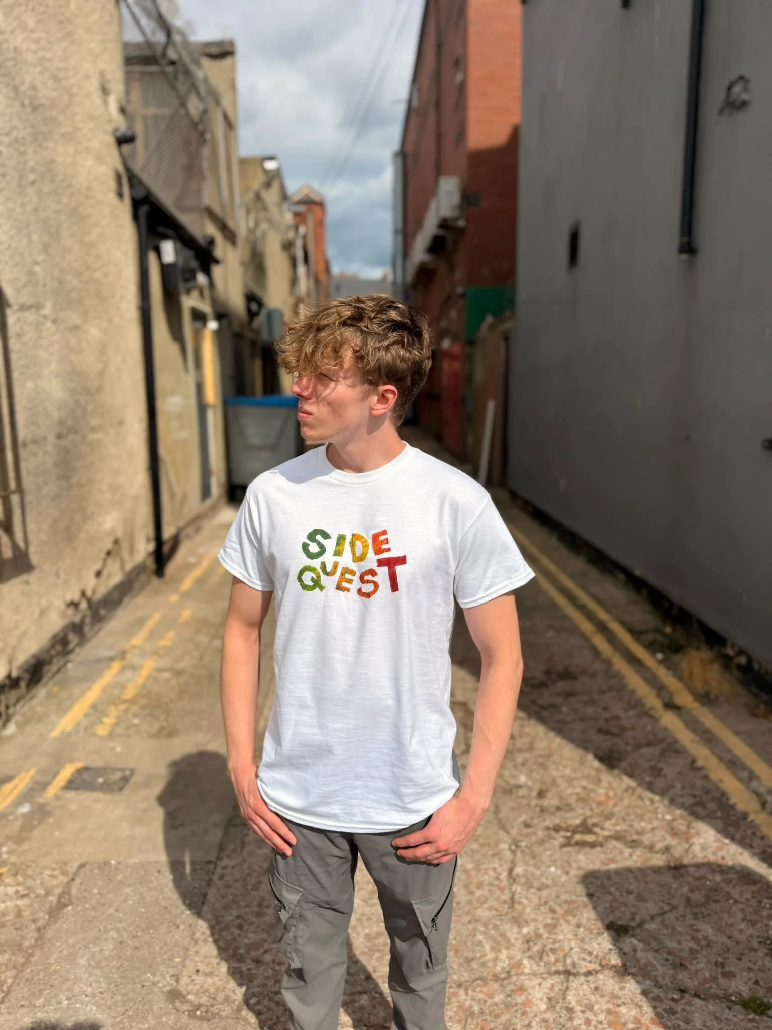 SIDEQUEST Classic Tee in White