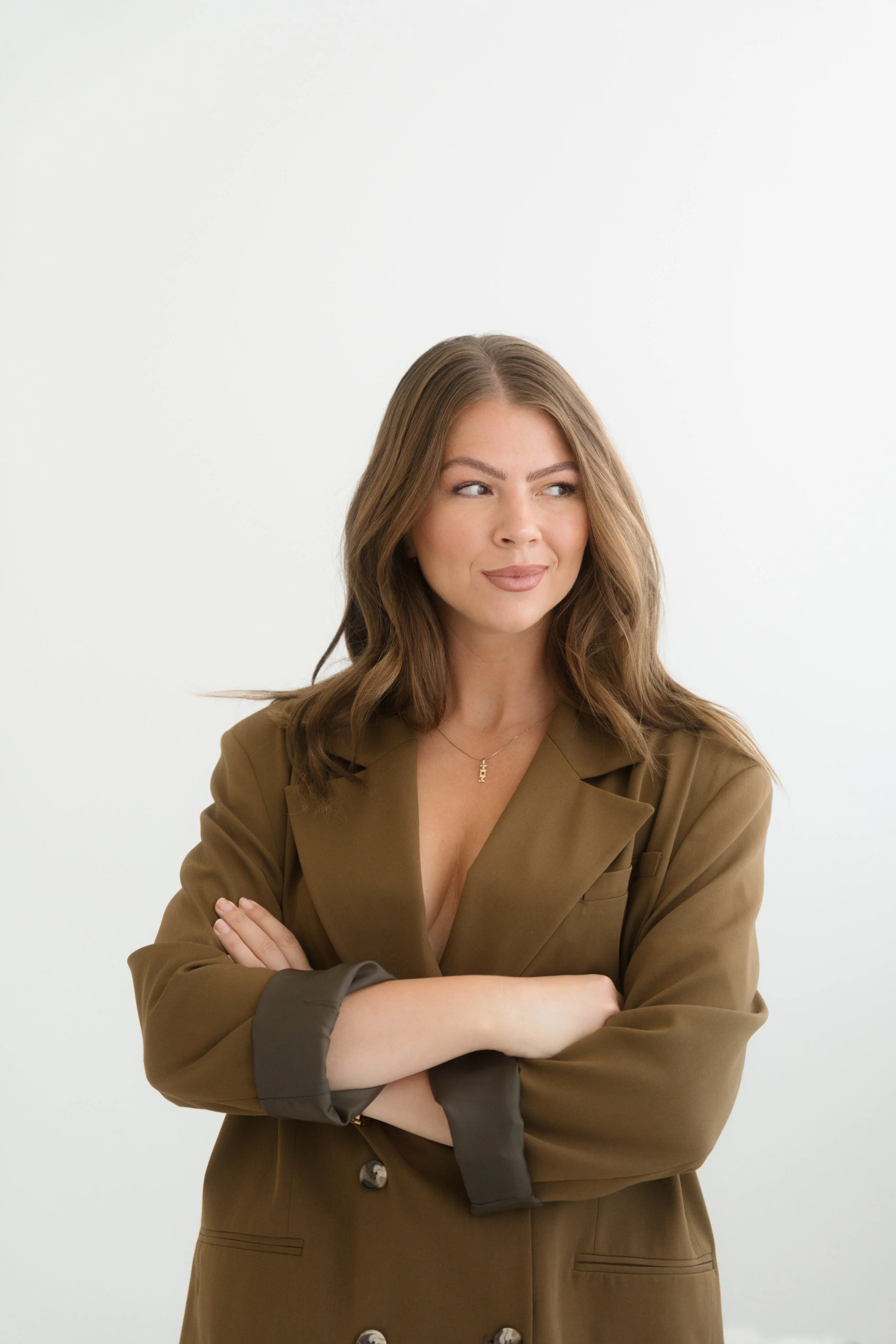 Professional personal branding portrait photographed by Änna Photography in Stuttgart.