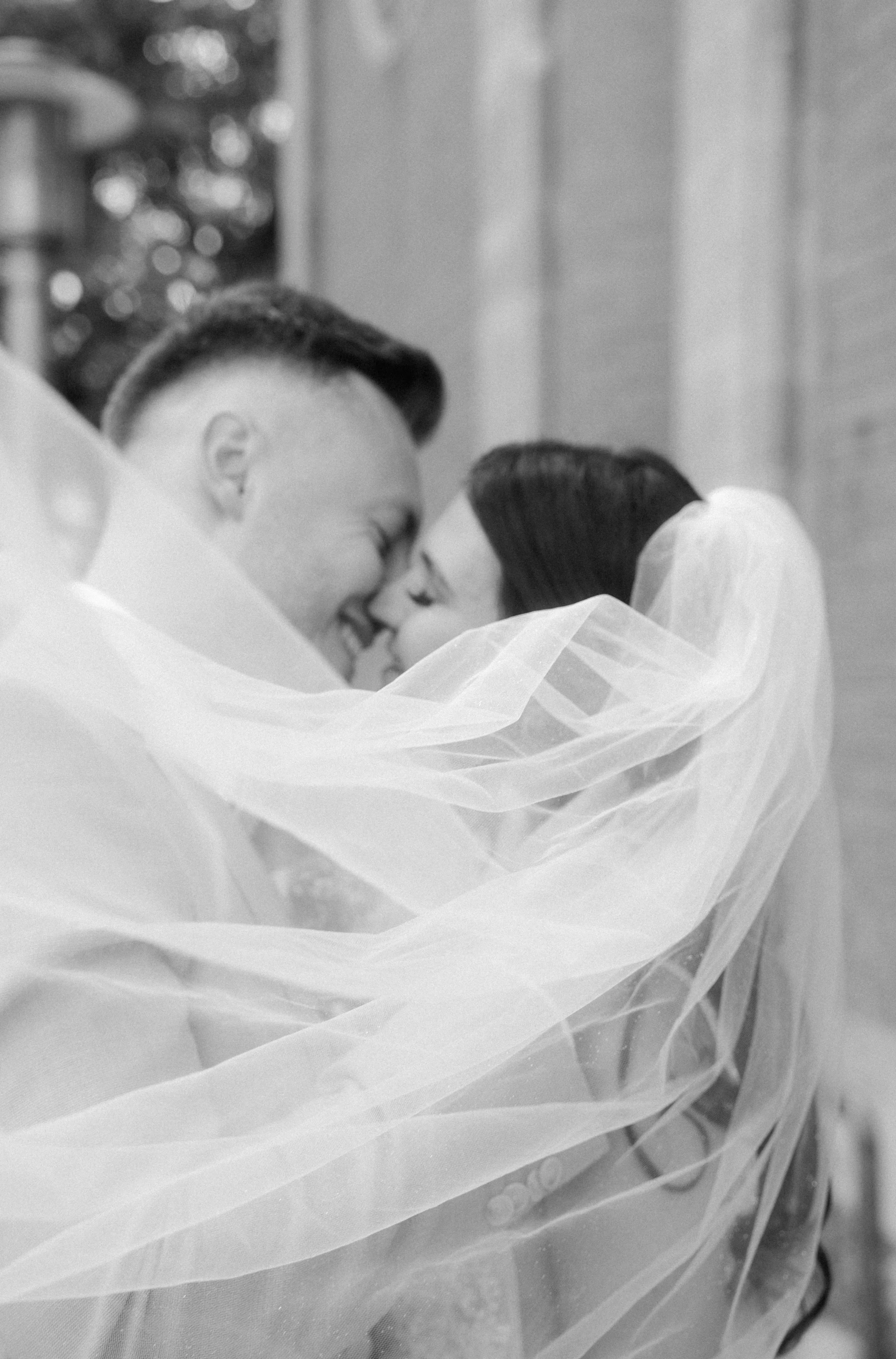 Intimate black and white wedding portrait captured by Europe wedding photographer Änna Photography.