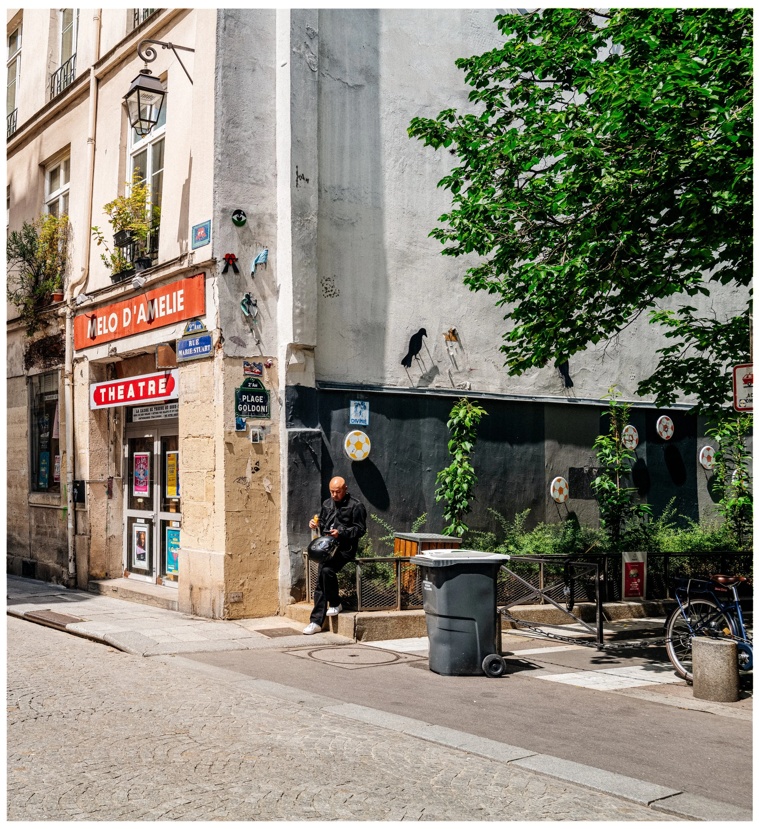 l'attente ? quelque part à Paris