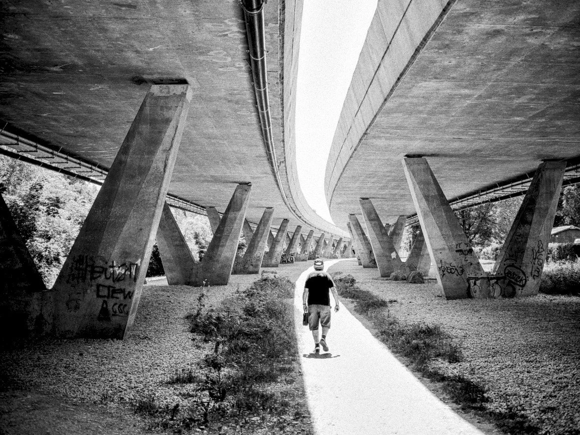 Je m'en vais comme un prince , Colombier , Suisse
