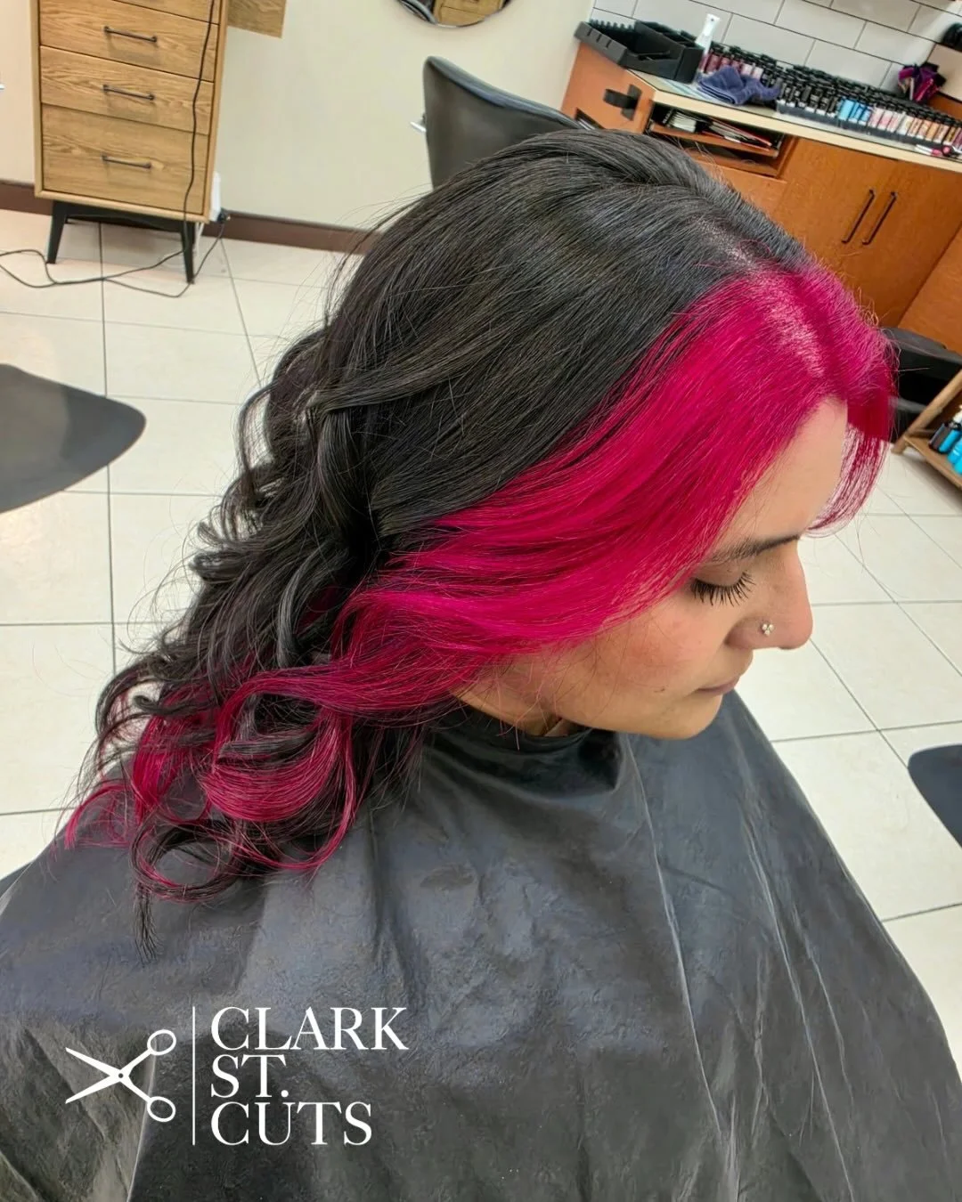 A hidden touch of fire ❤️&zwj;🔥
Red peekaboo hair subtle, bold, unforgettable.  #redpeeakaboos #andersonville #chicago