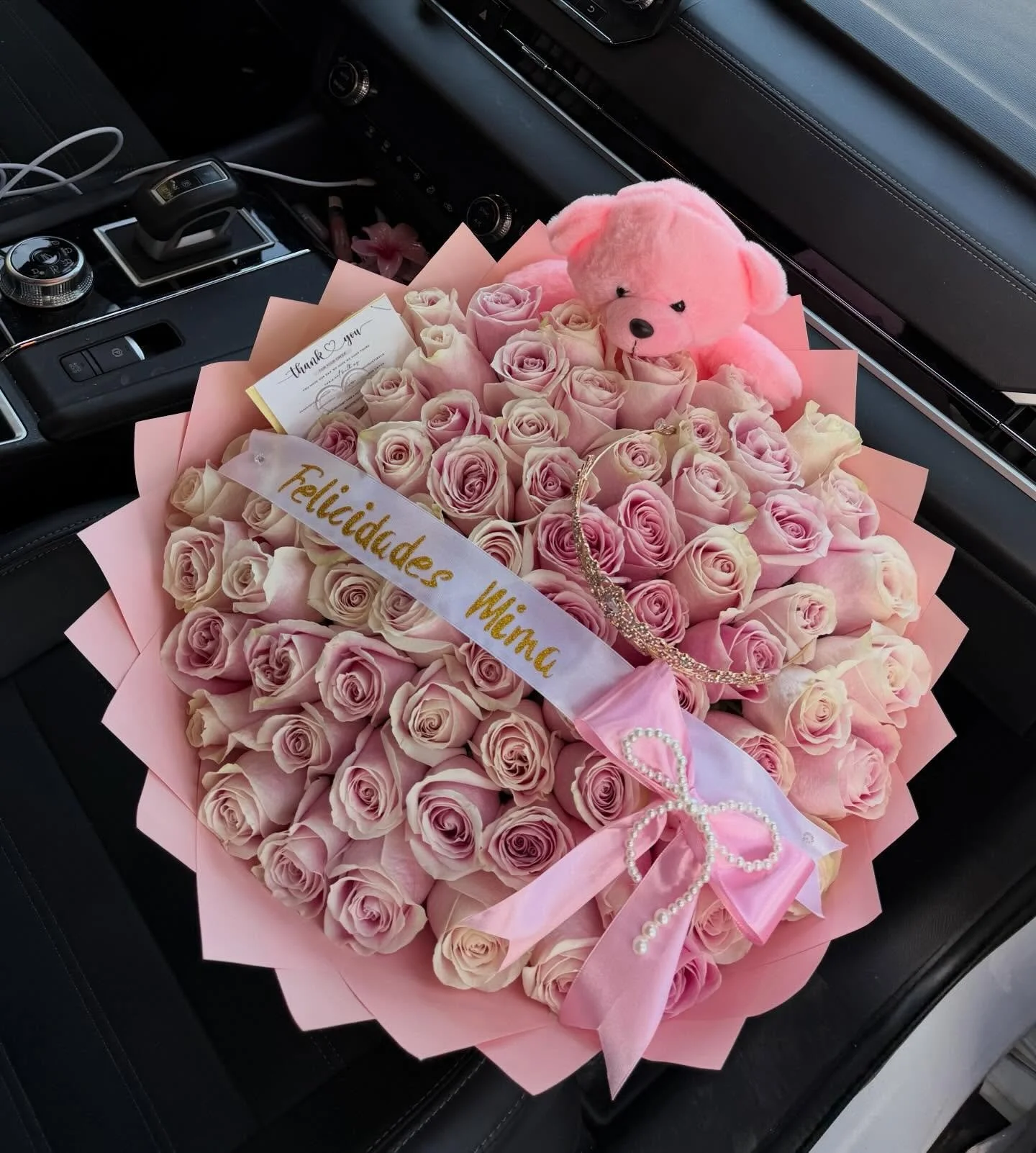 70 pink roses💕