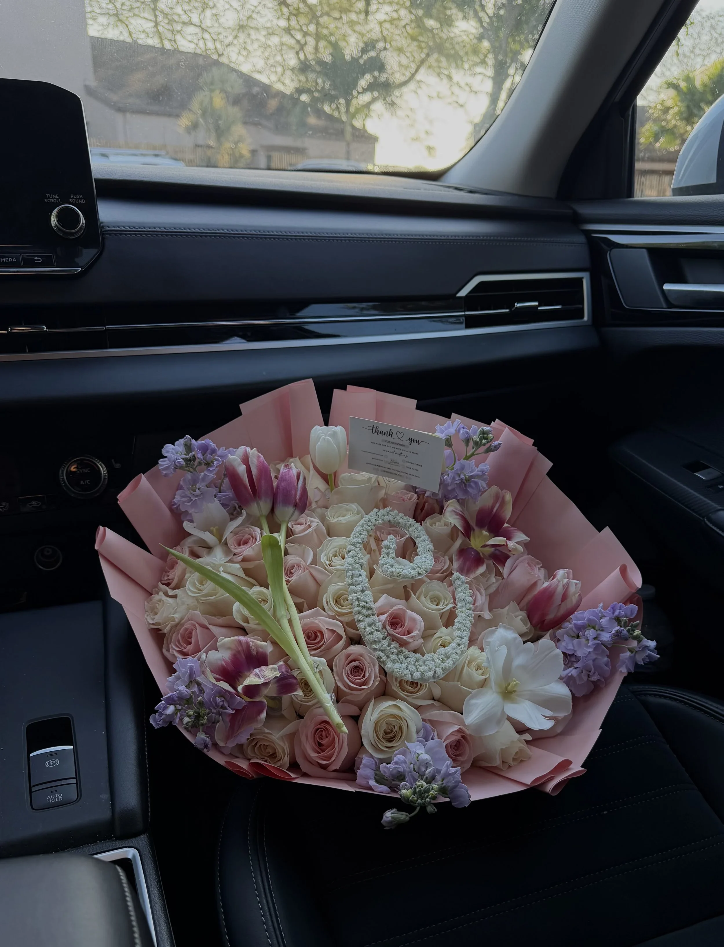 Signature Bloom Initial