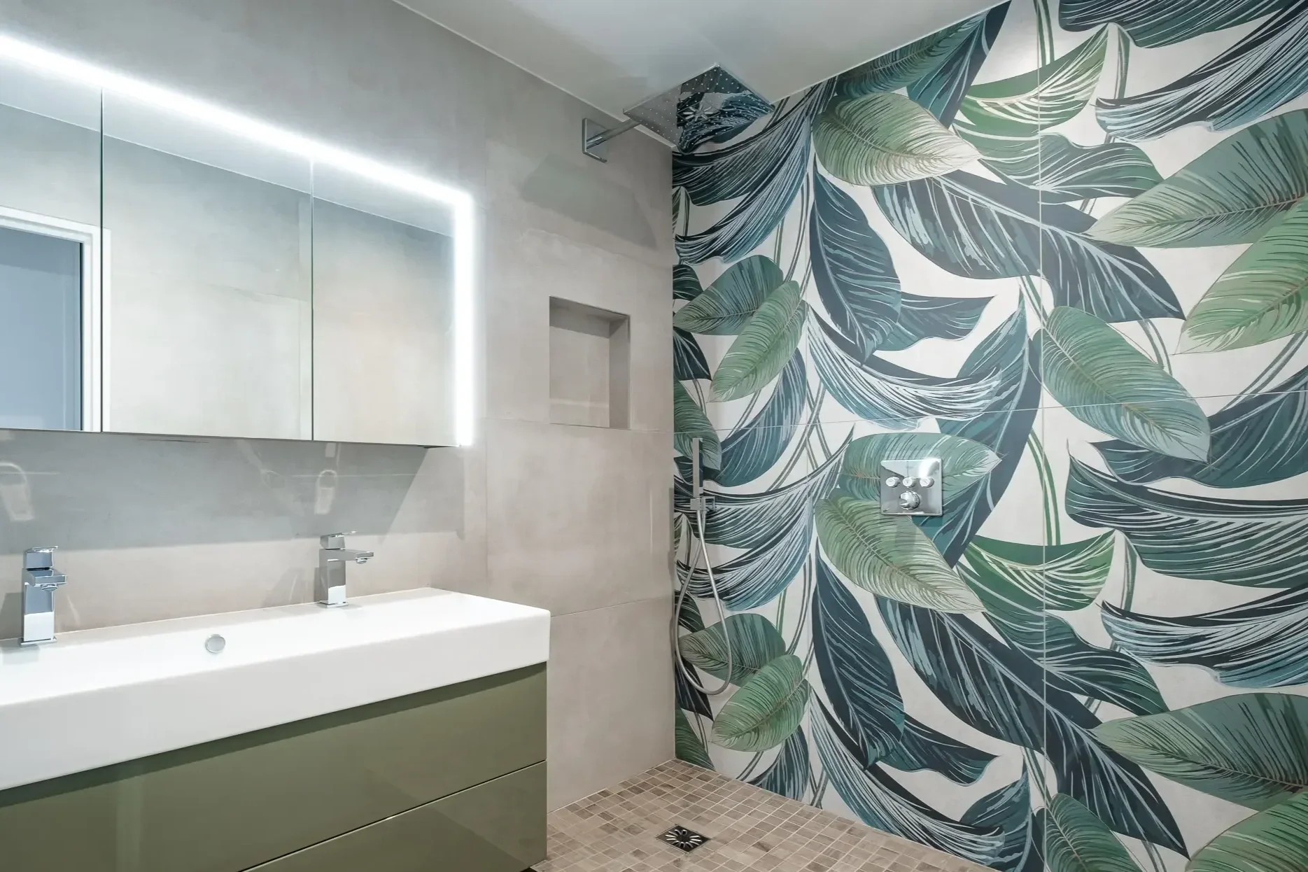 Rénovation d’une salle de bains avec douche à l’italienne à Sofia