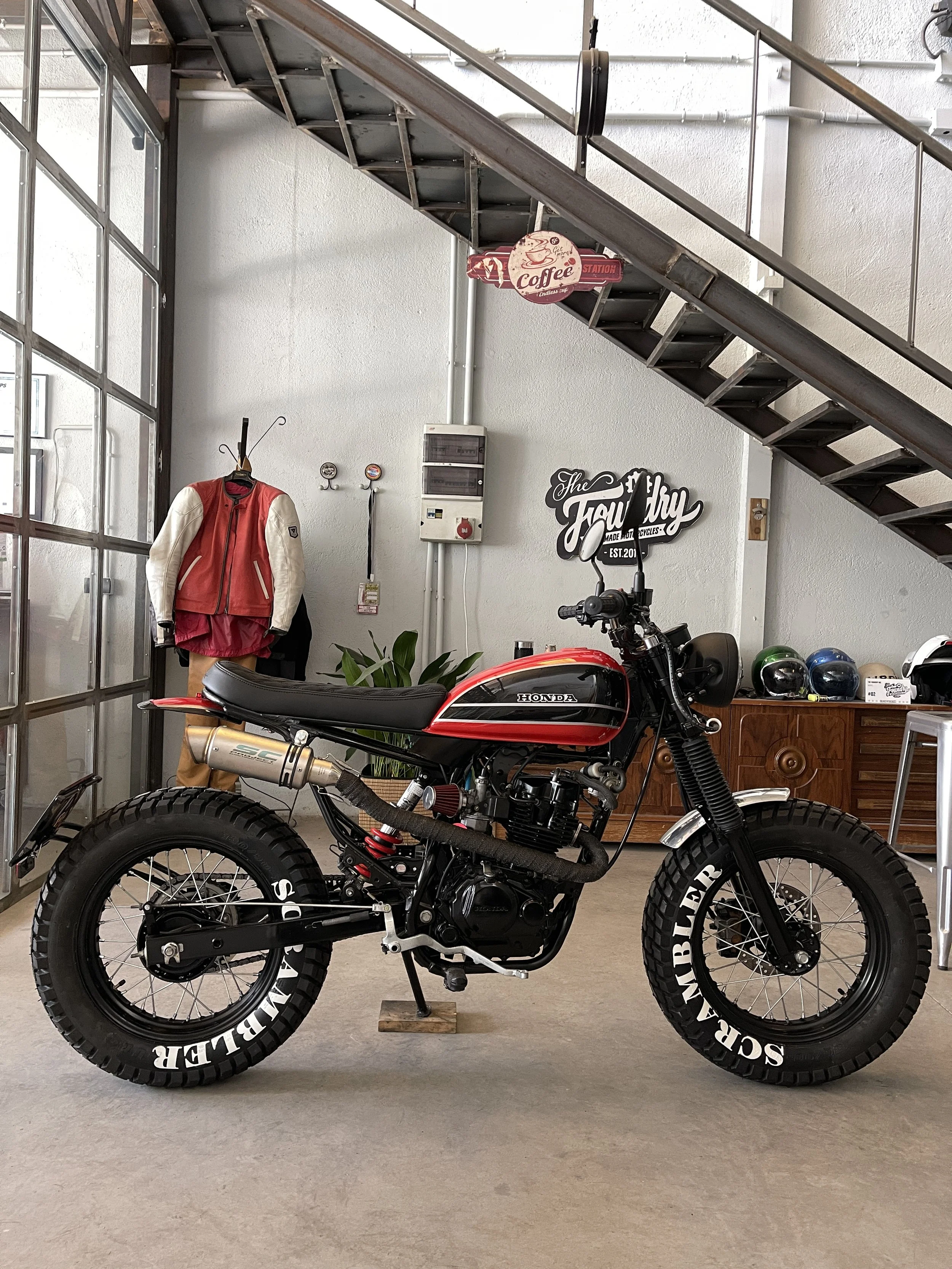 Honda XLR 125 Azfer Replica