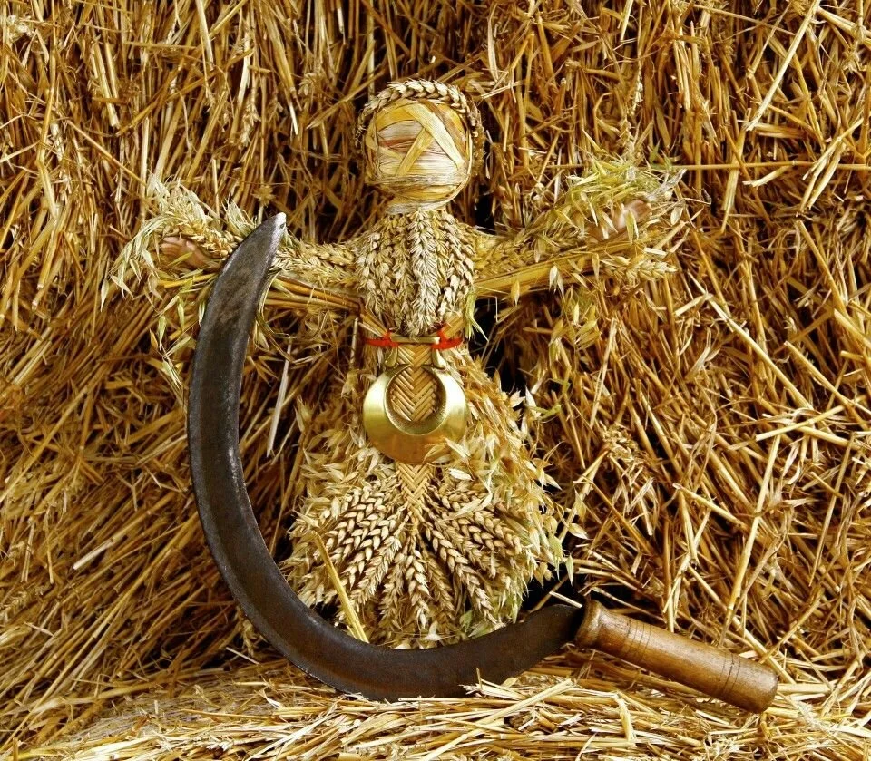 corn dolly.jpg