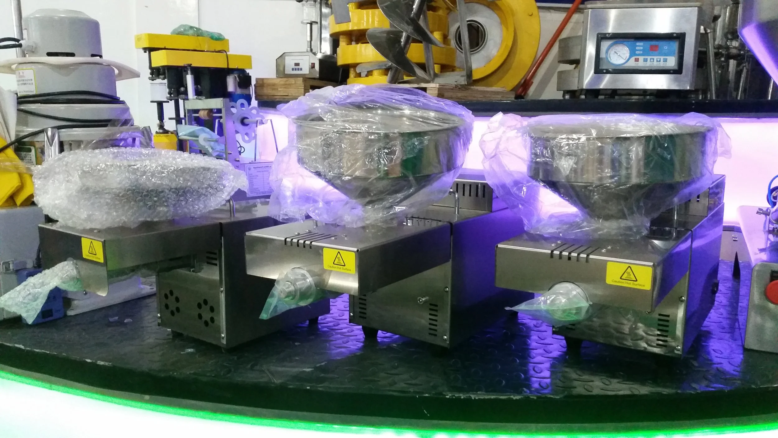 مكائن عصر زيوت.jpg