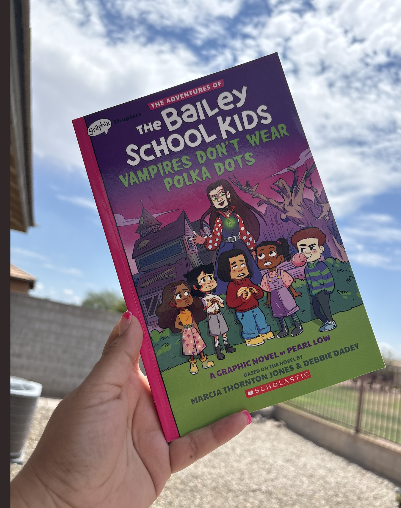 The Bailey School Kids - Vampires Don't Wear Polka Dots - Pearl Low