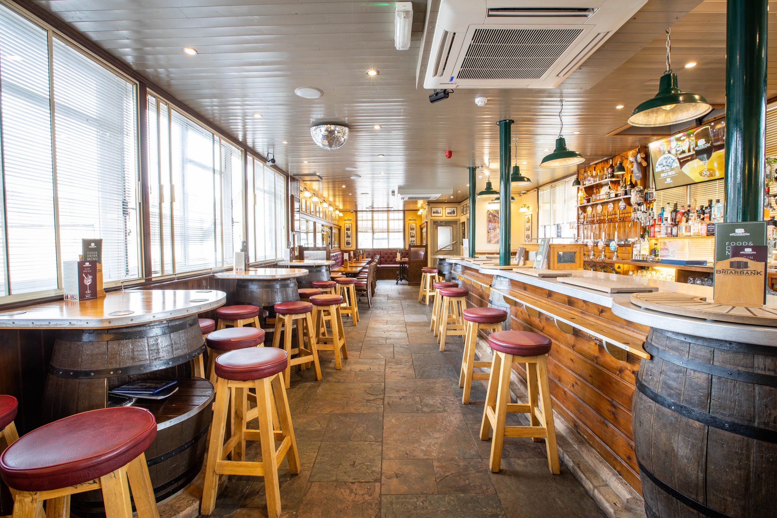 Image of the Briarbank's first floor tap room