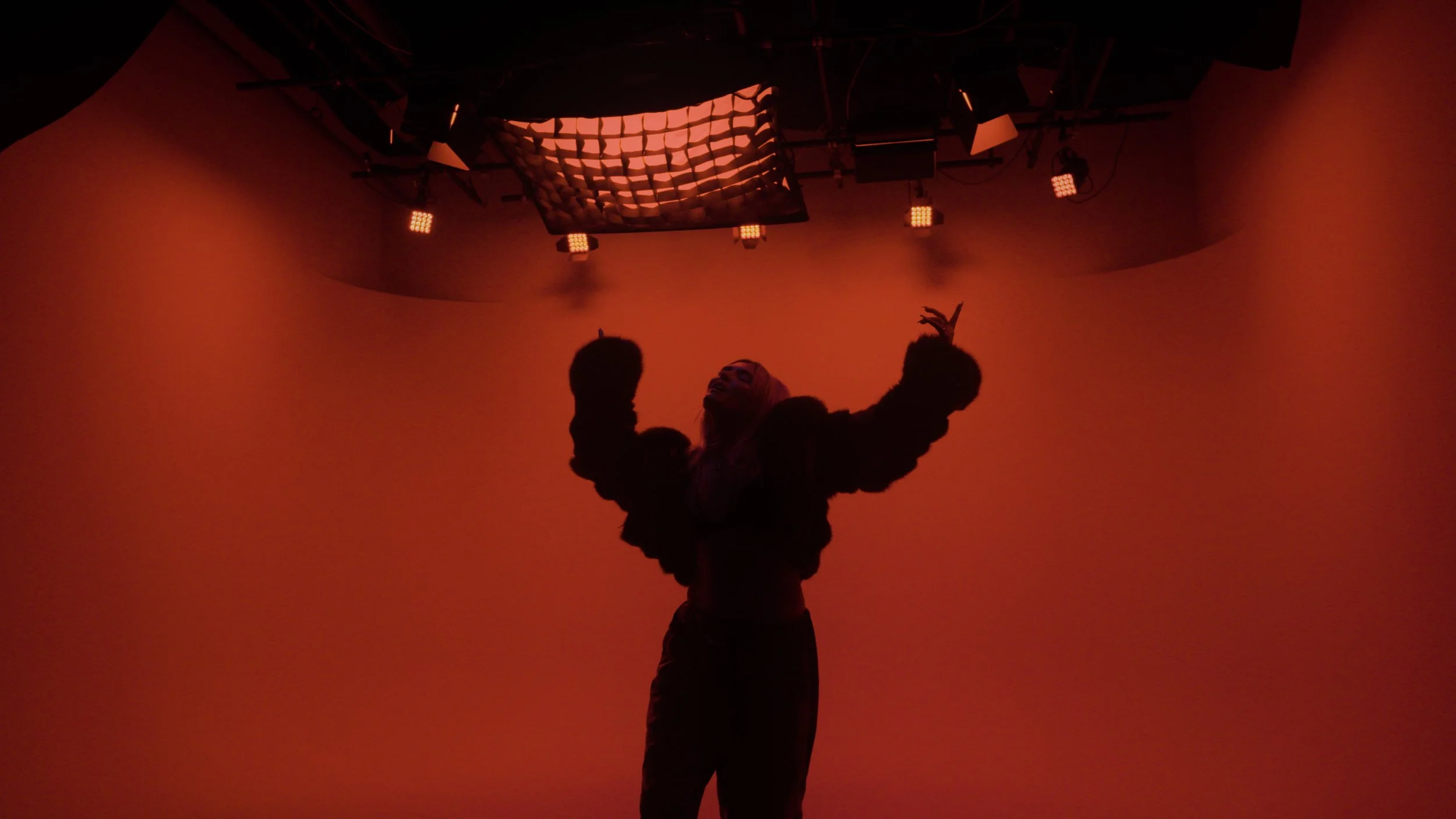 Still_Skye_Studio_2.jpg